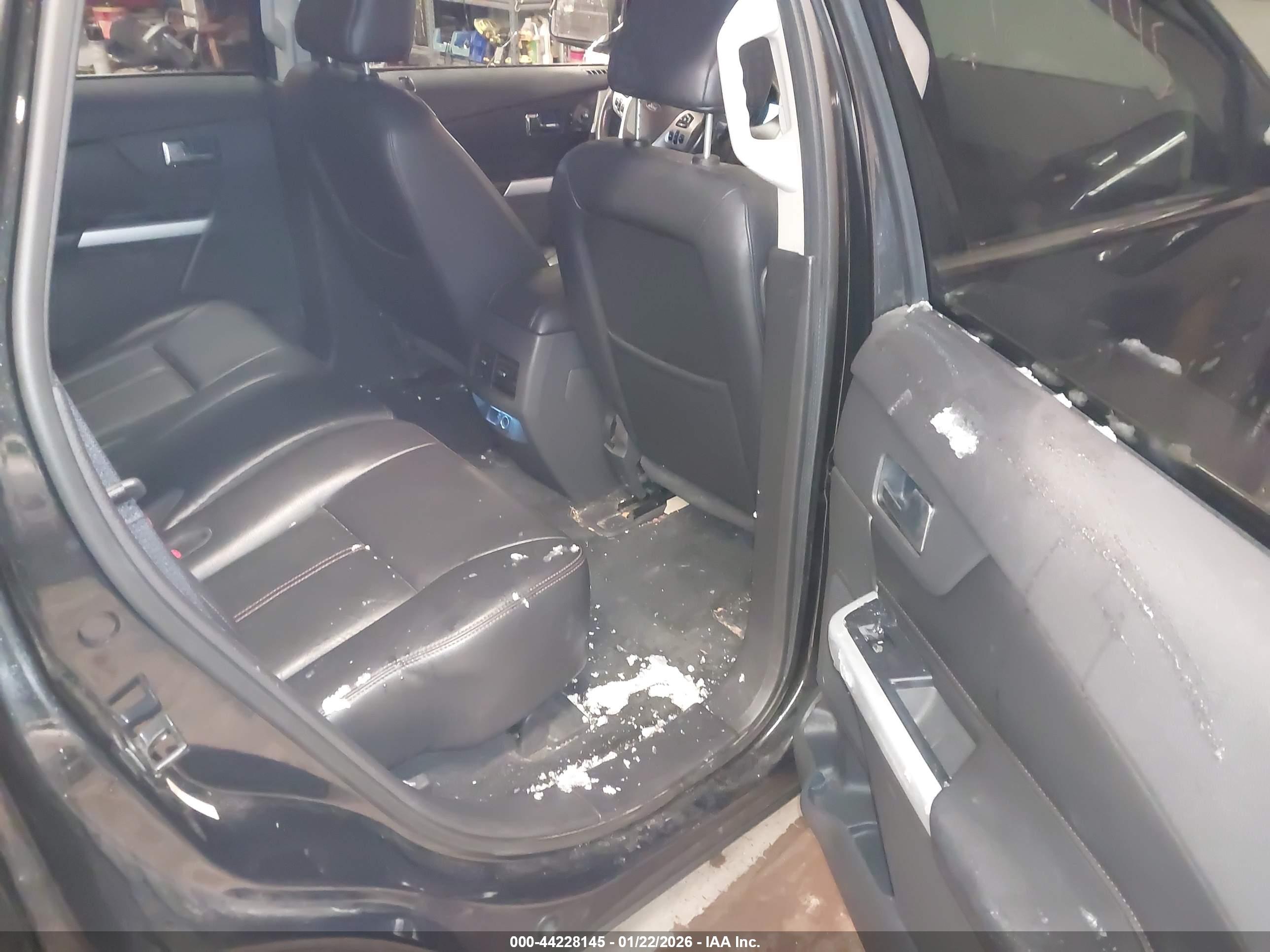 FORD EDGE image 8