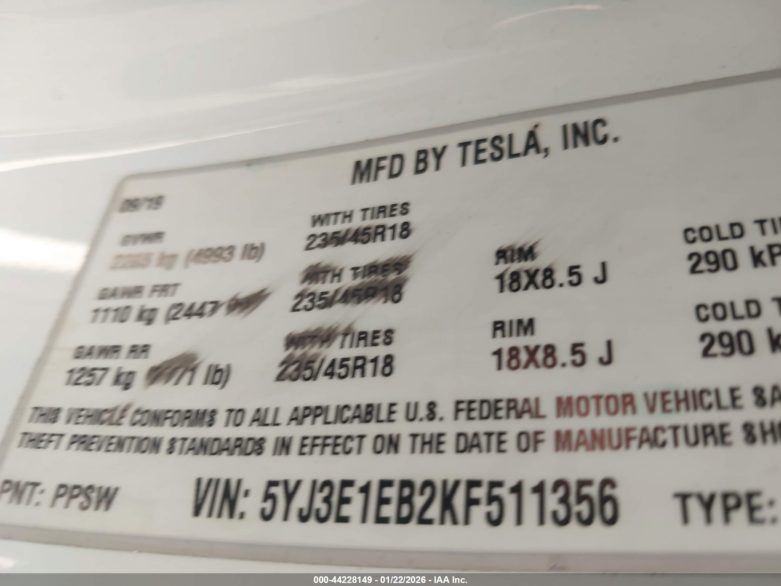 TESLA MODEL image 9