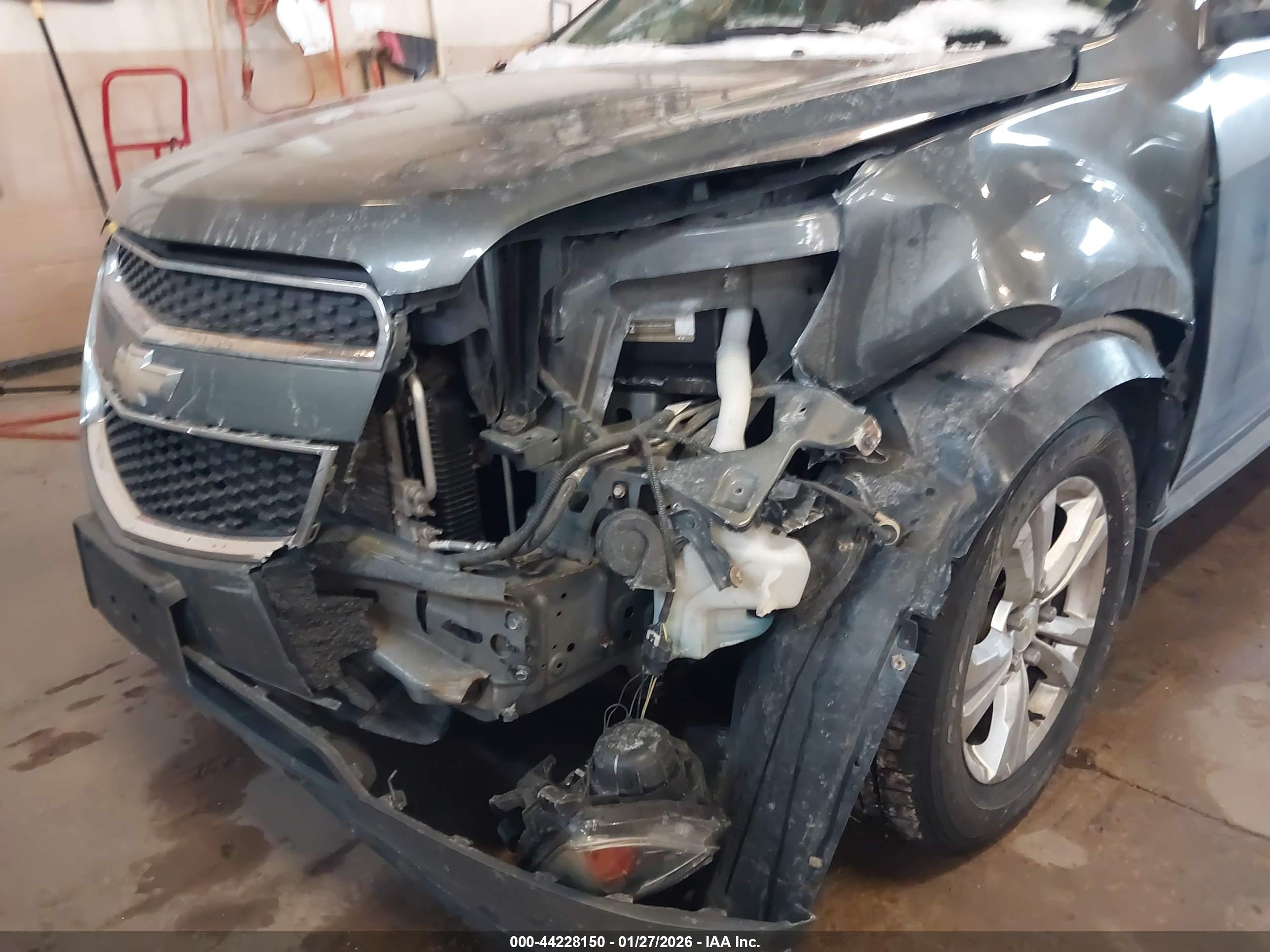CHEVROLET EQUINOX image 6