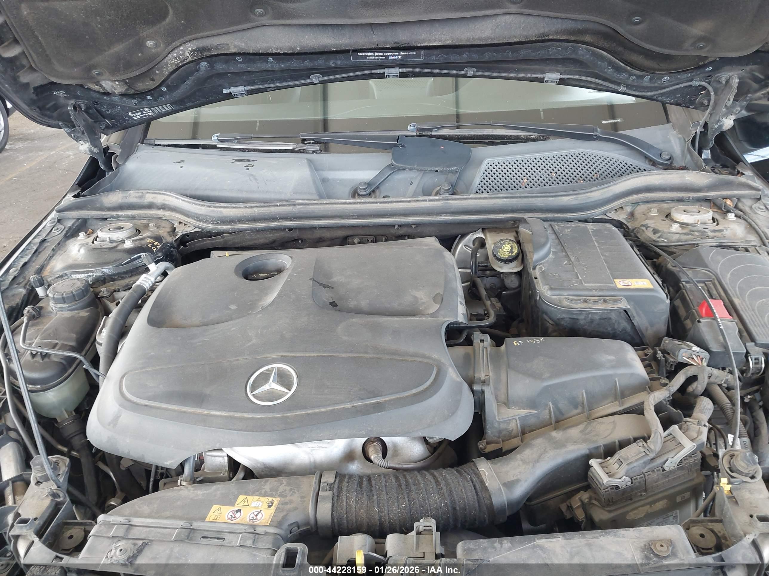 MERCEDES-BENZ CLA image 10