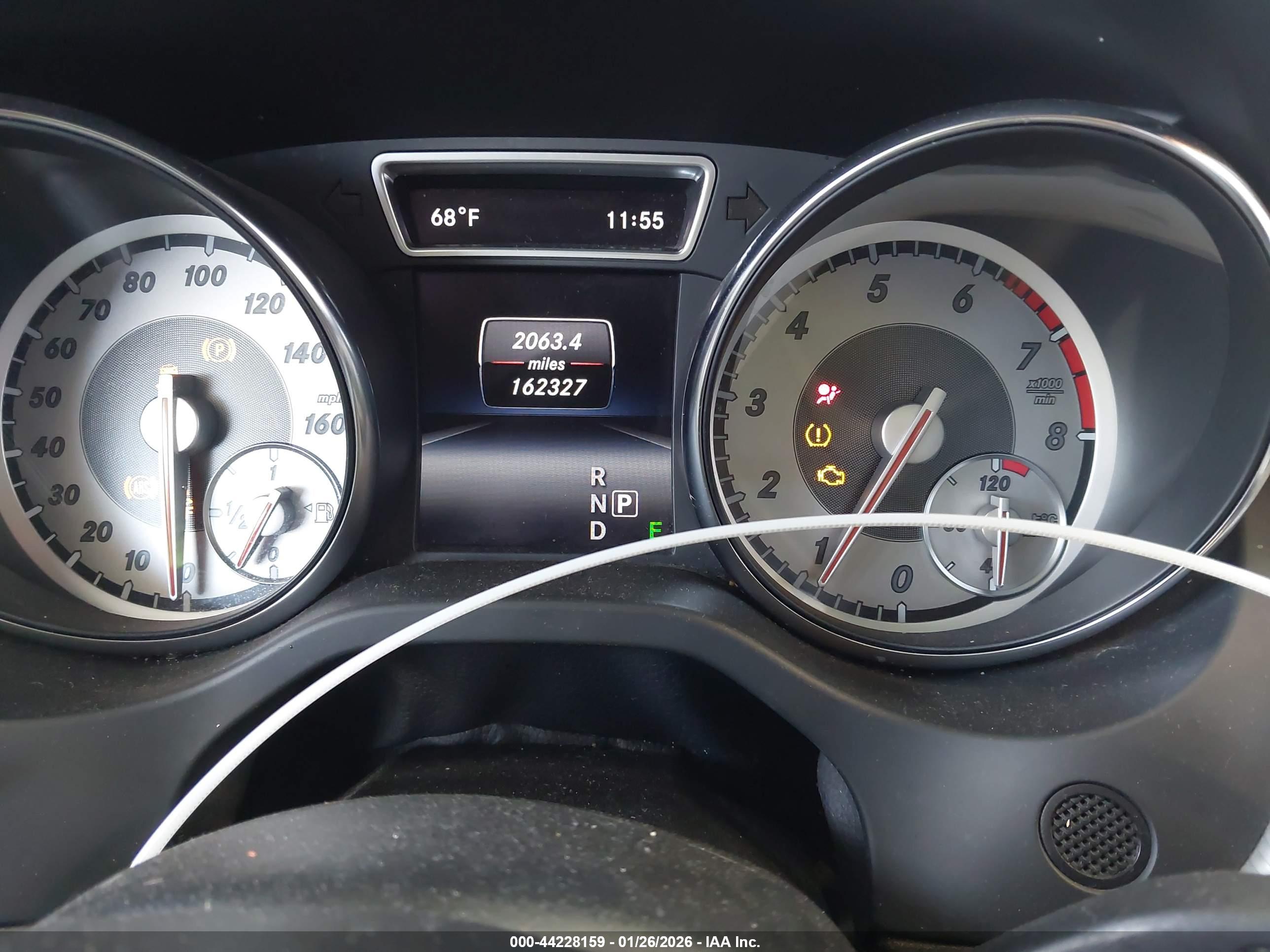 MERCEDES-BENZ CLA image 7
