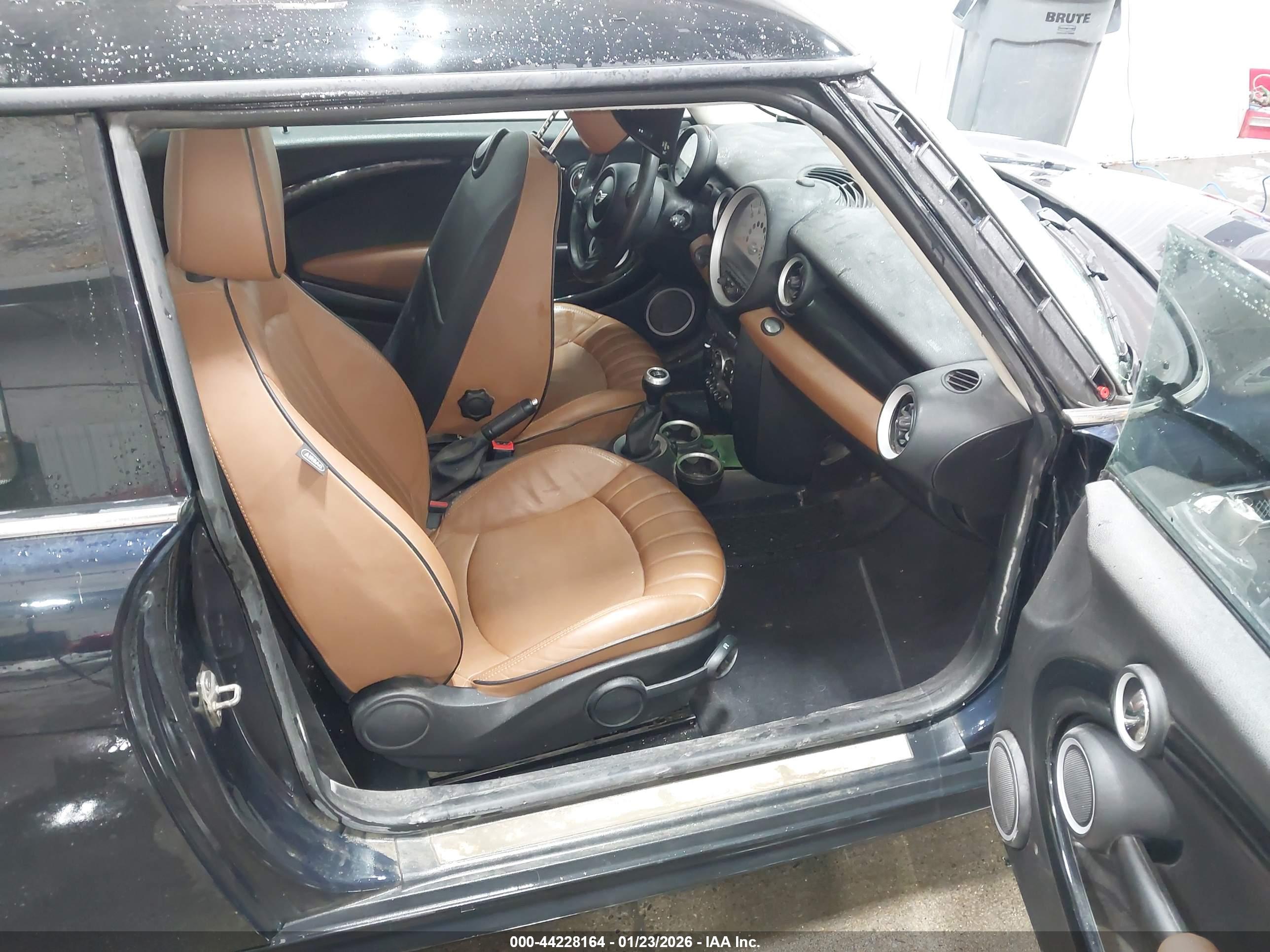 MINI HARDTOP image 5