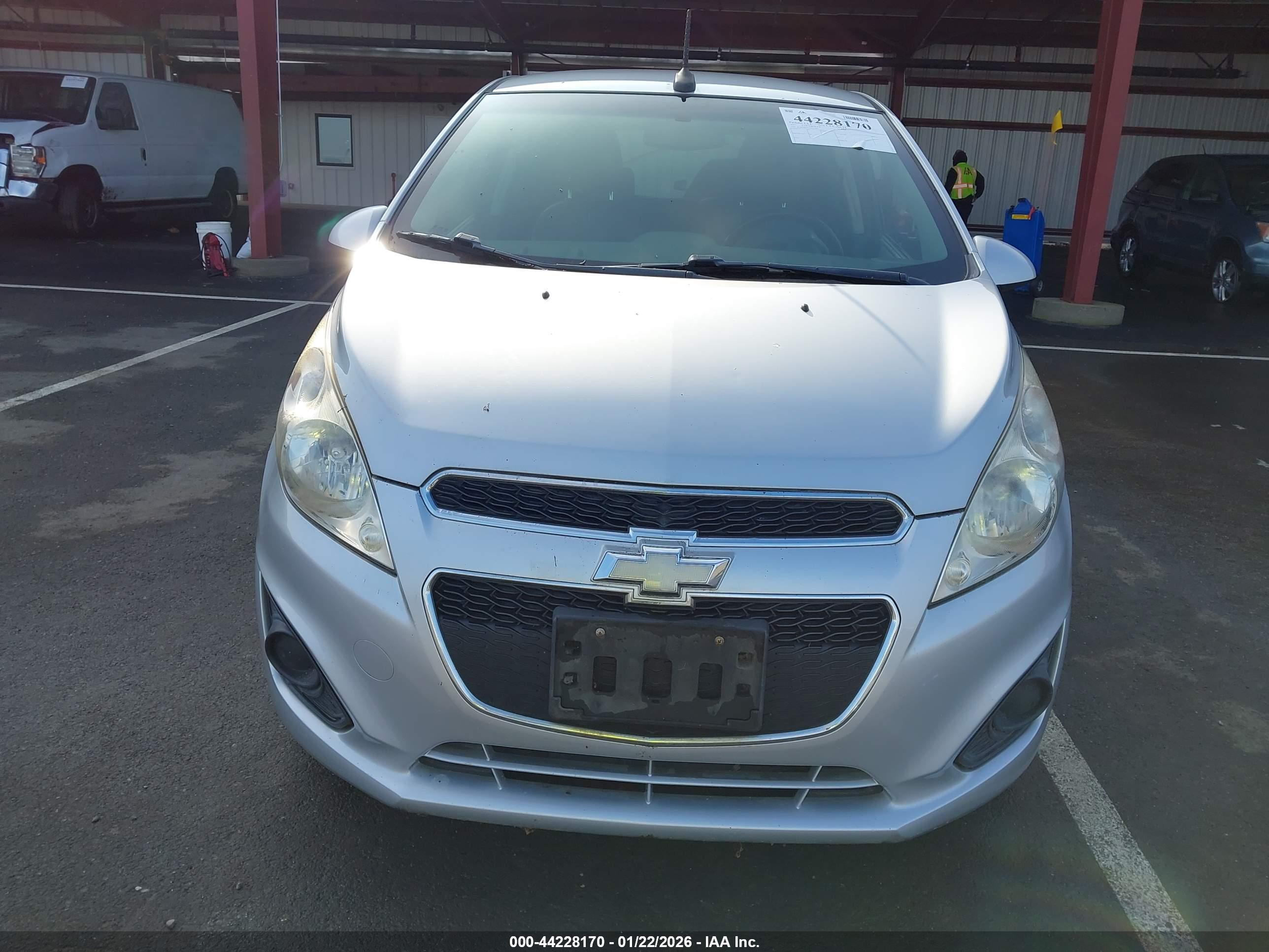 CHEVROLET SPARK image 6