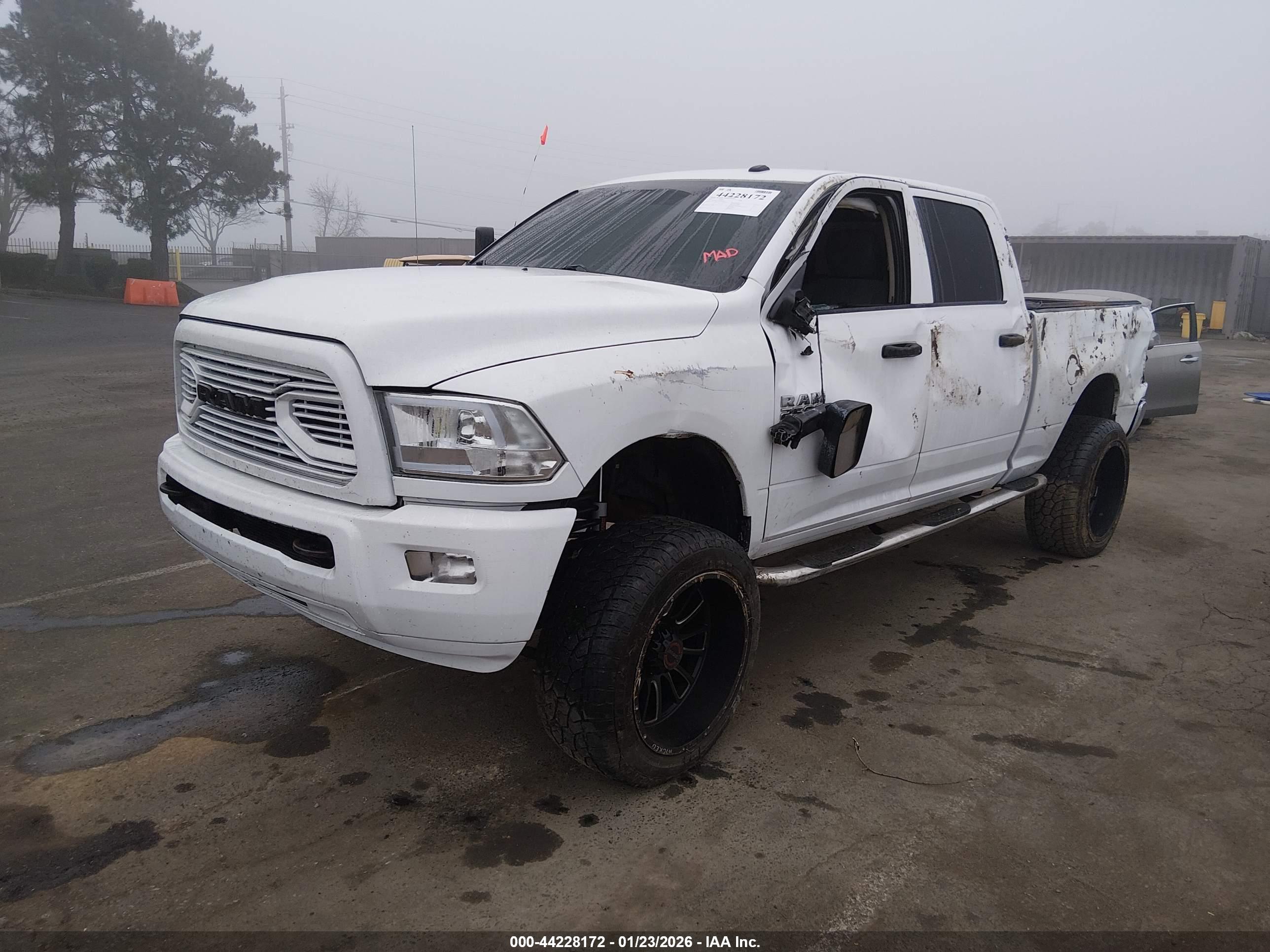 RAM 2500 image 2
