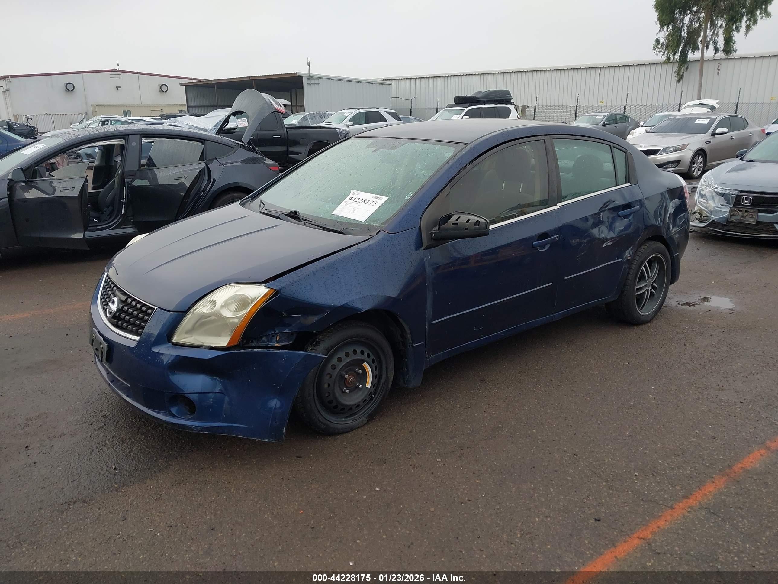 NISSAN SENTRA image 2
