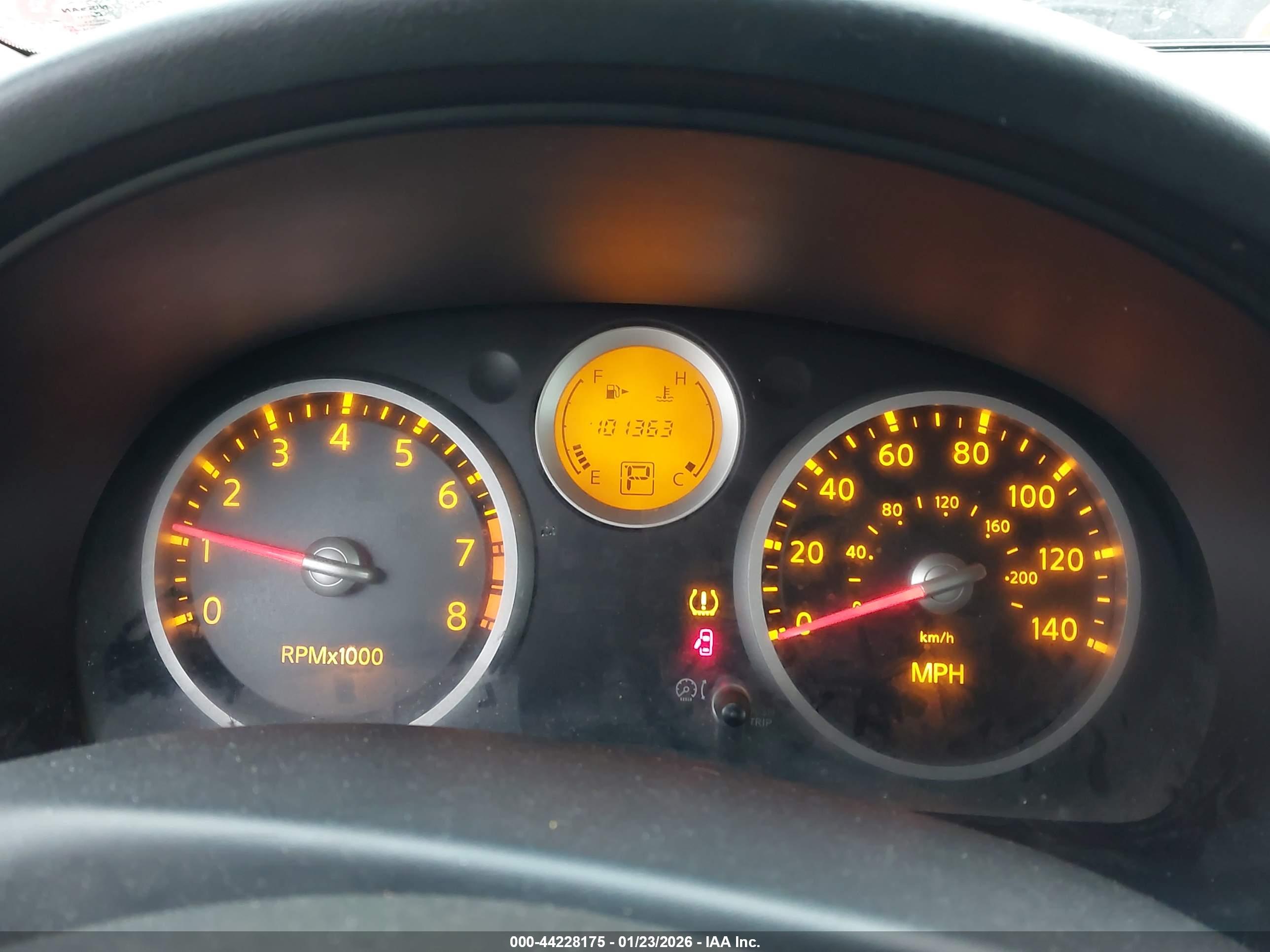 NISSAN SENTRA image 7
