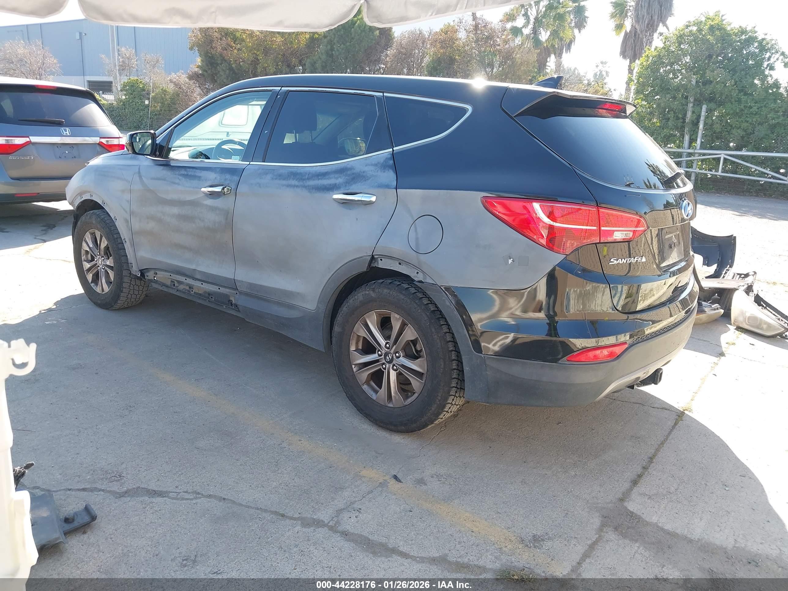 HYUNDAI SANTA image 3