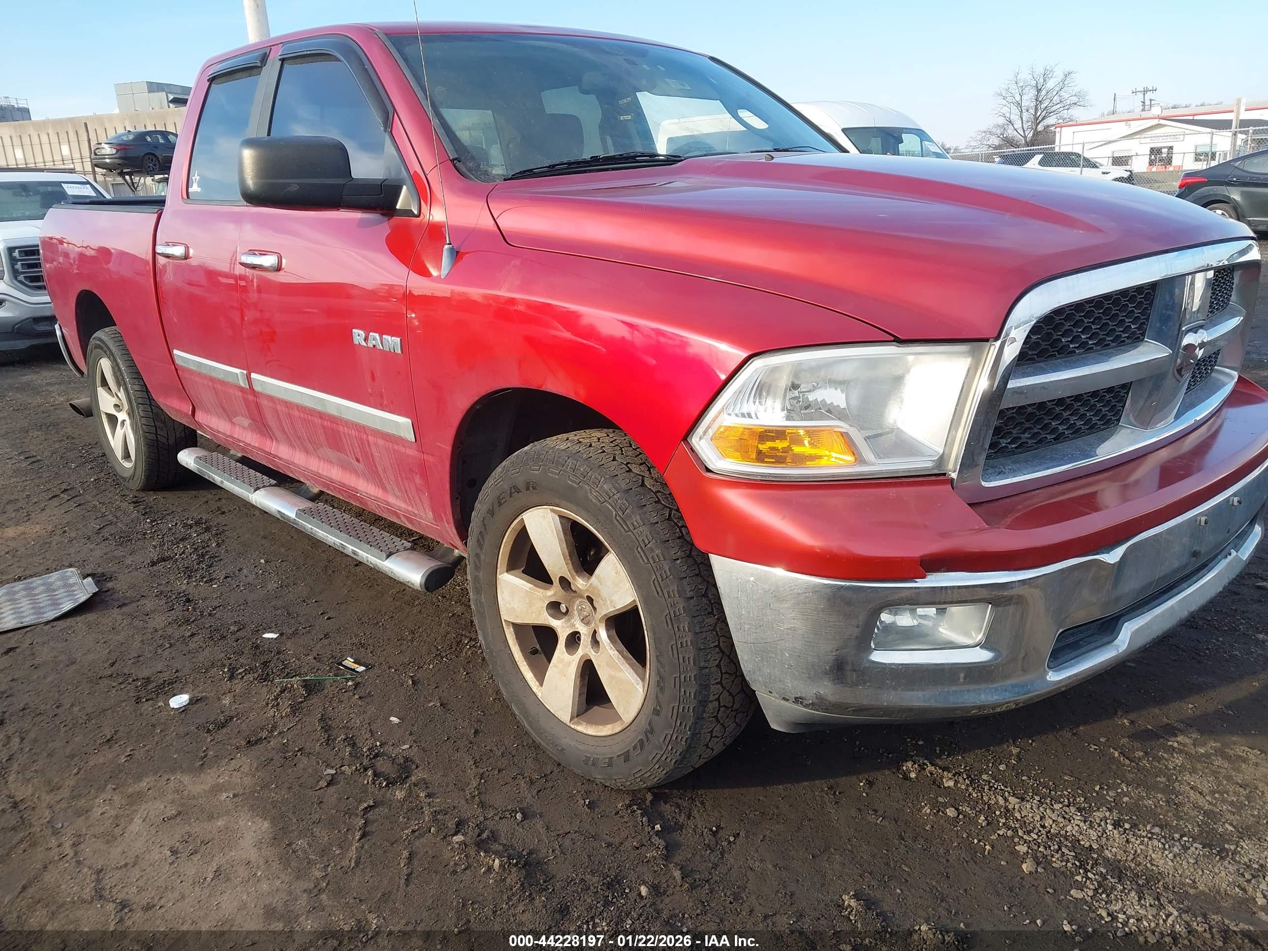 DODGE RAM image 6