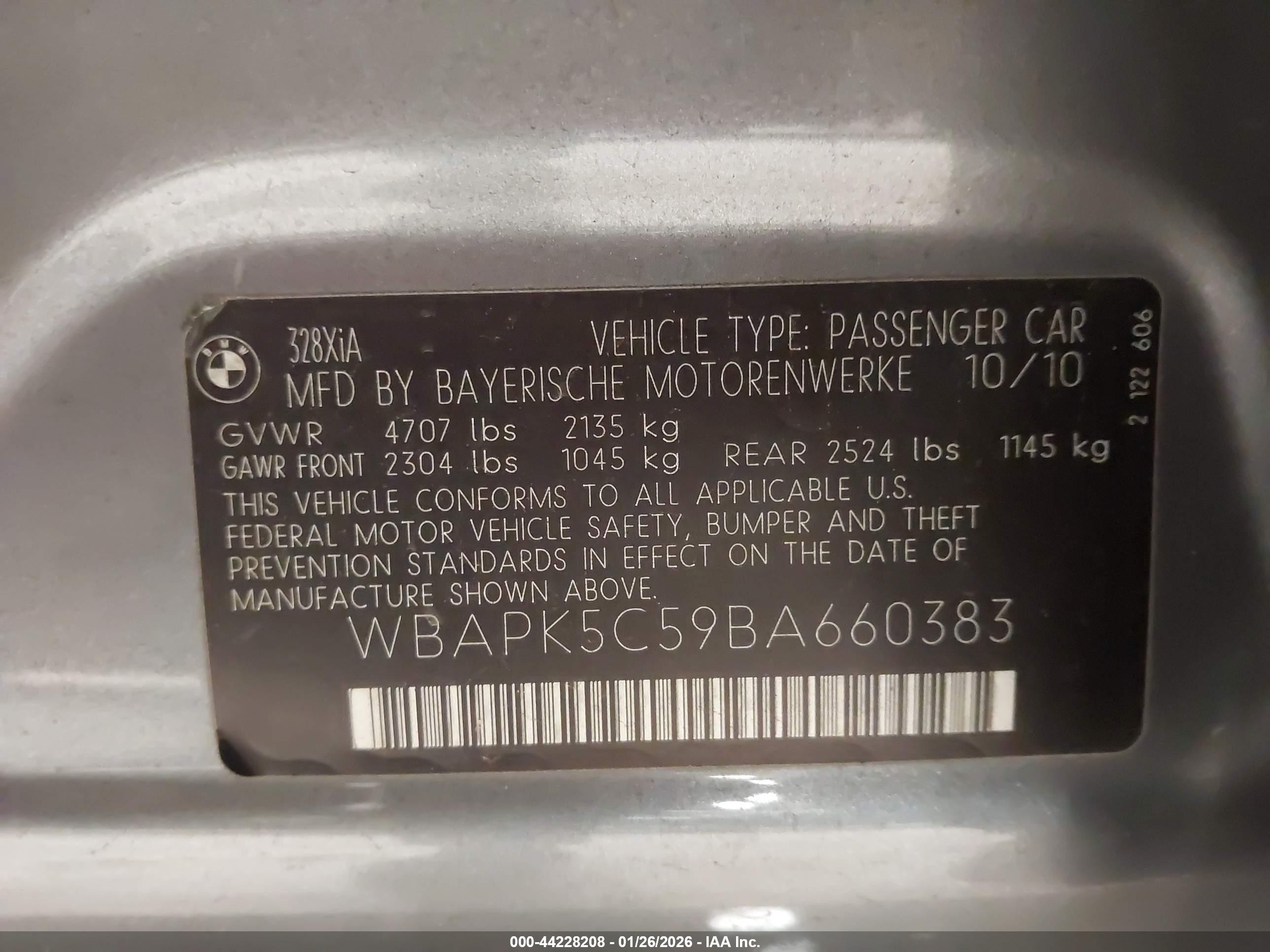 BMW 328I image 9