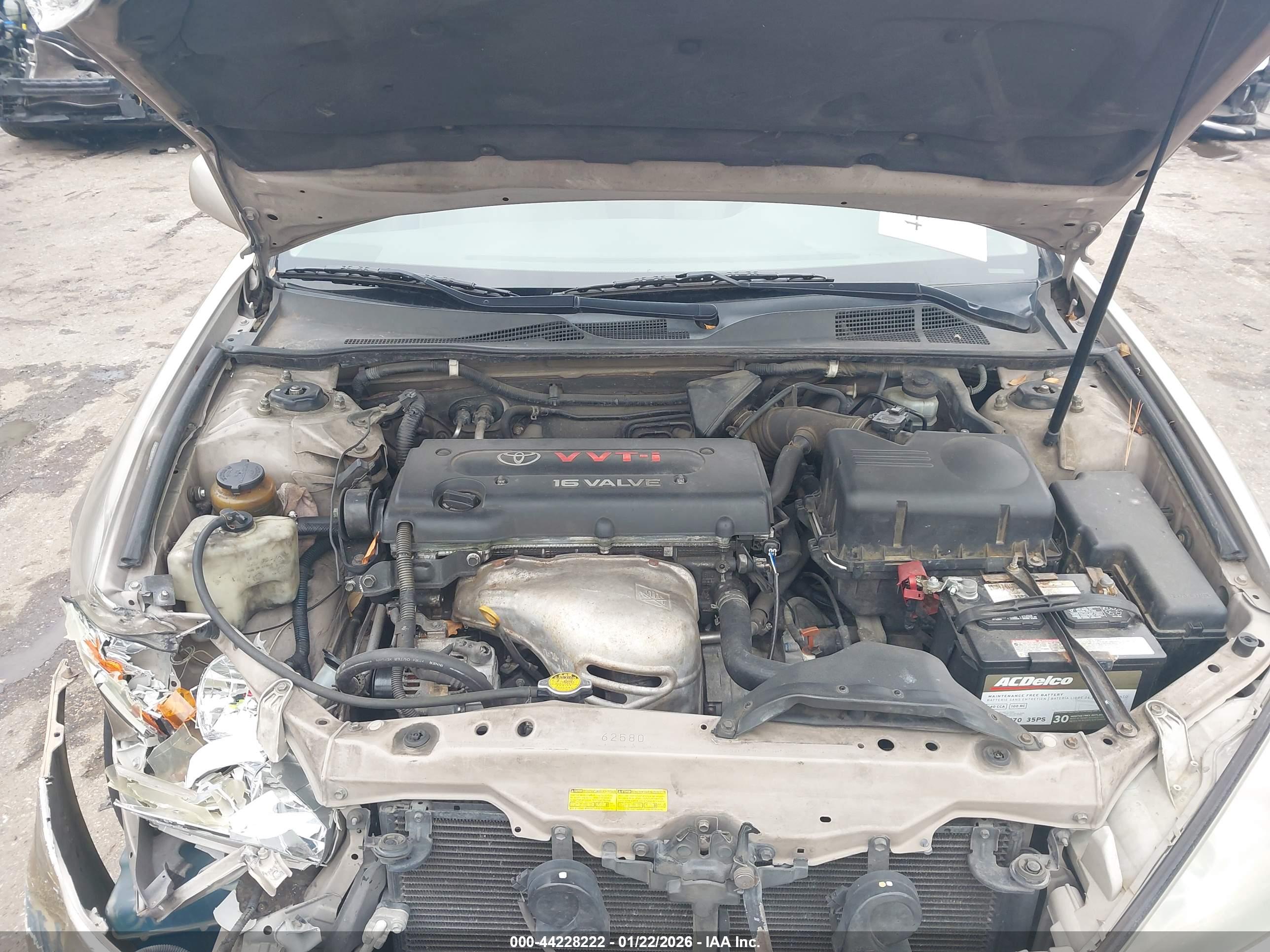 TOYOTA CAMRY image 10