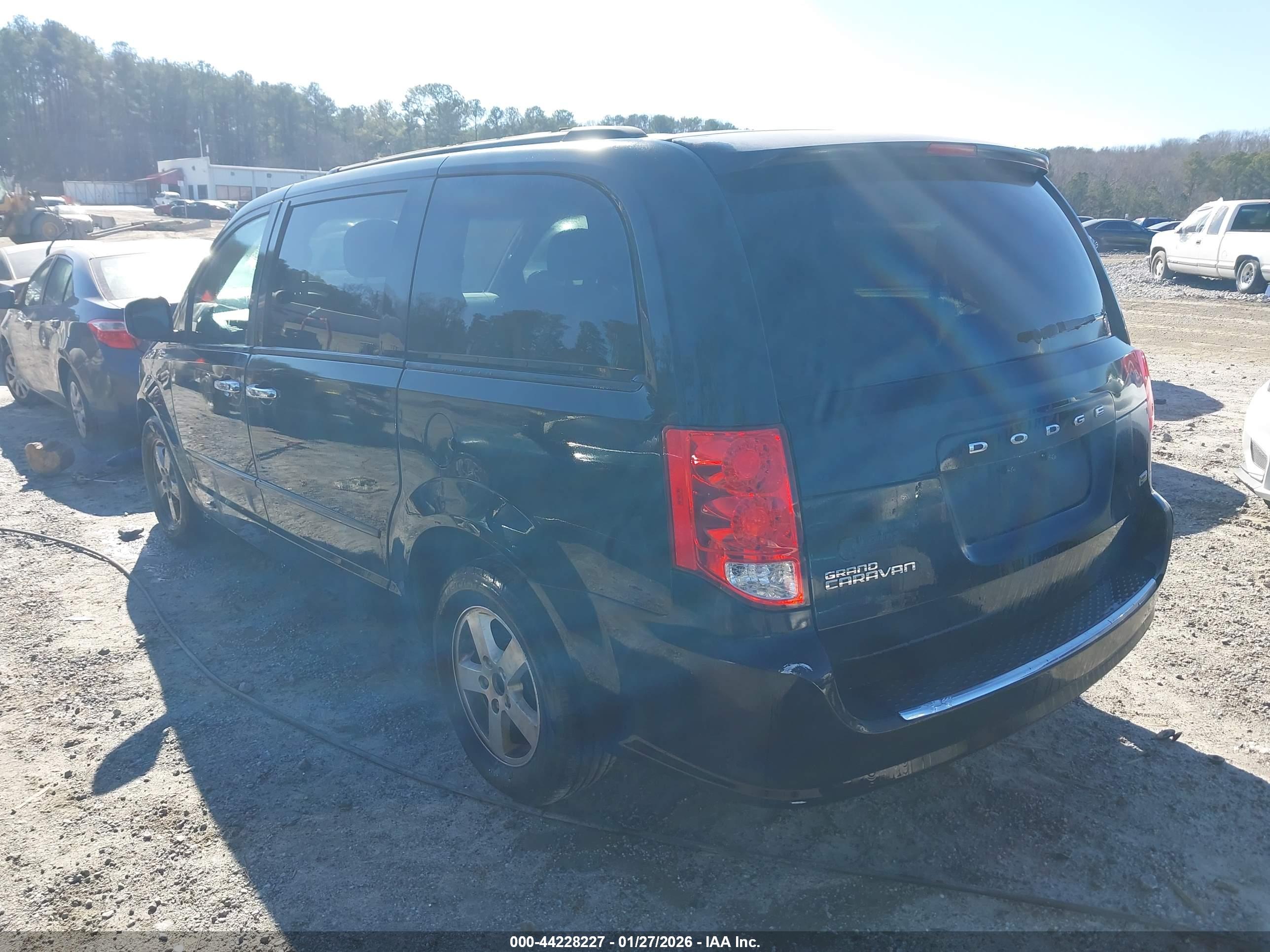 DODGE GRAND image 3
