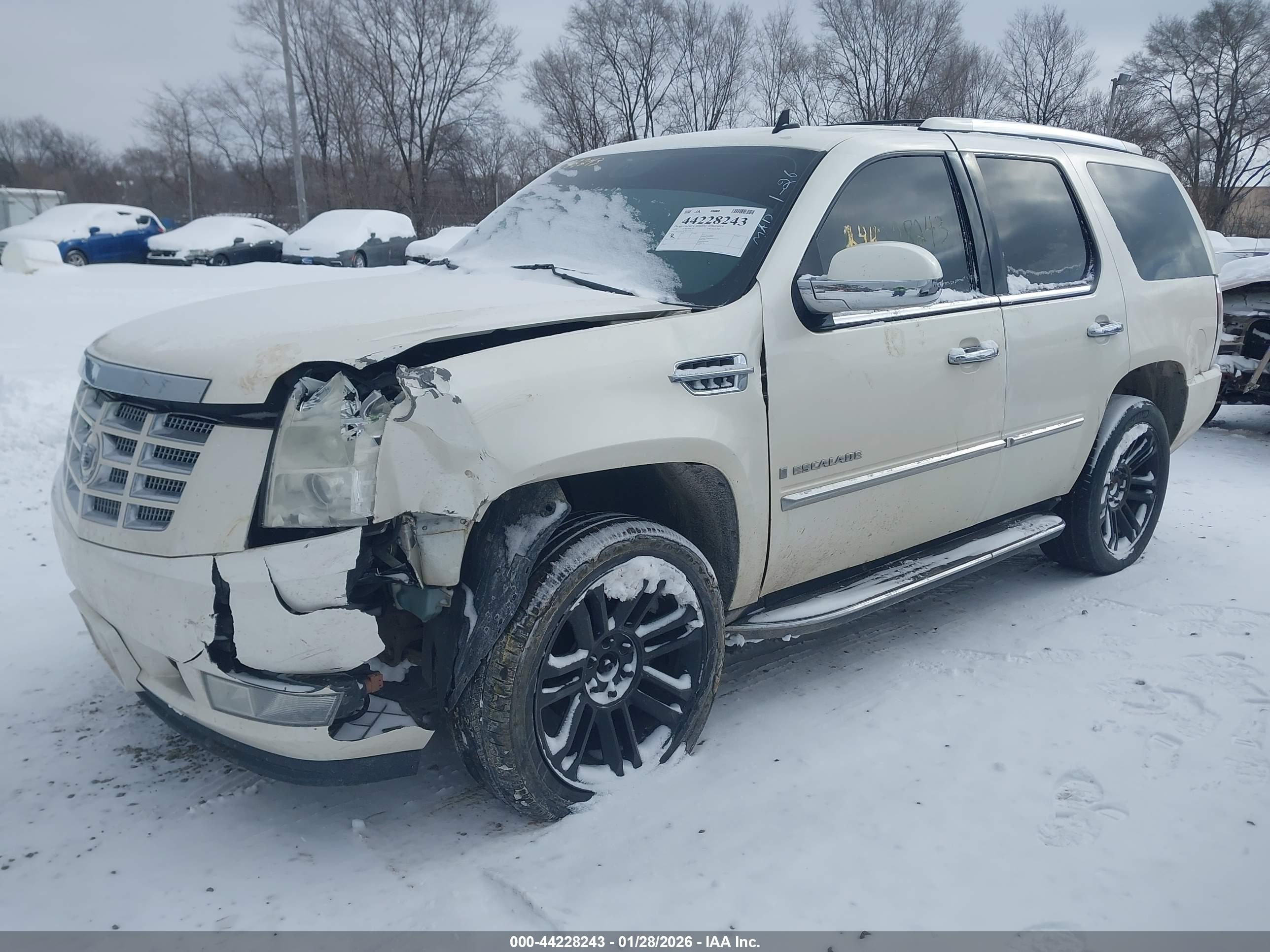 CADILLAC ESCALADE image 2