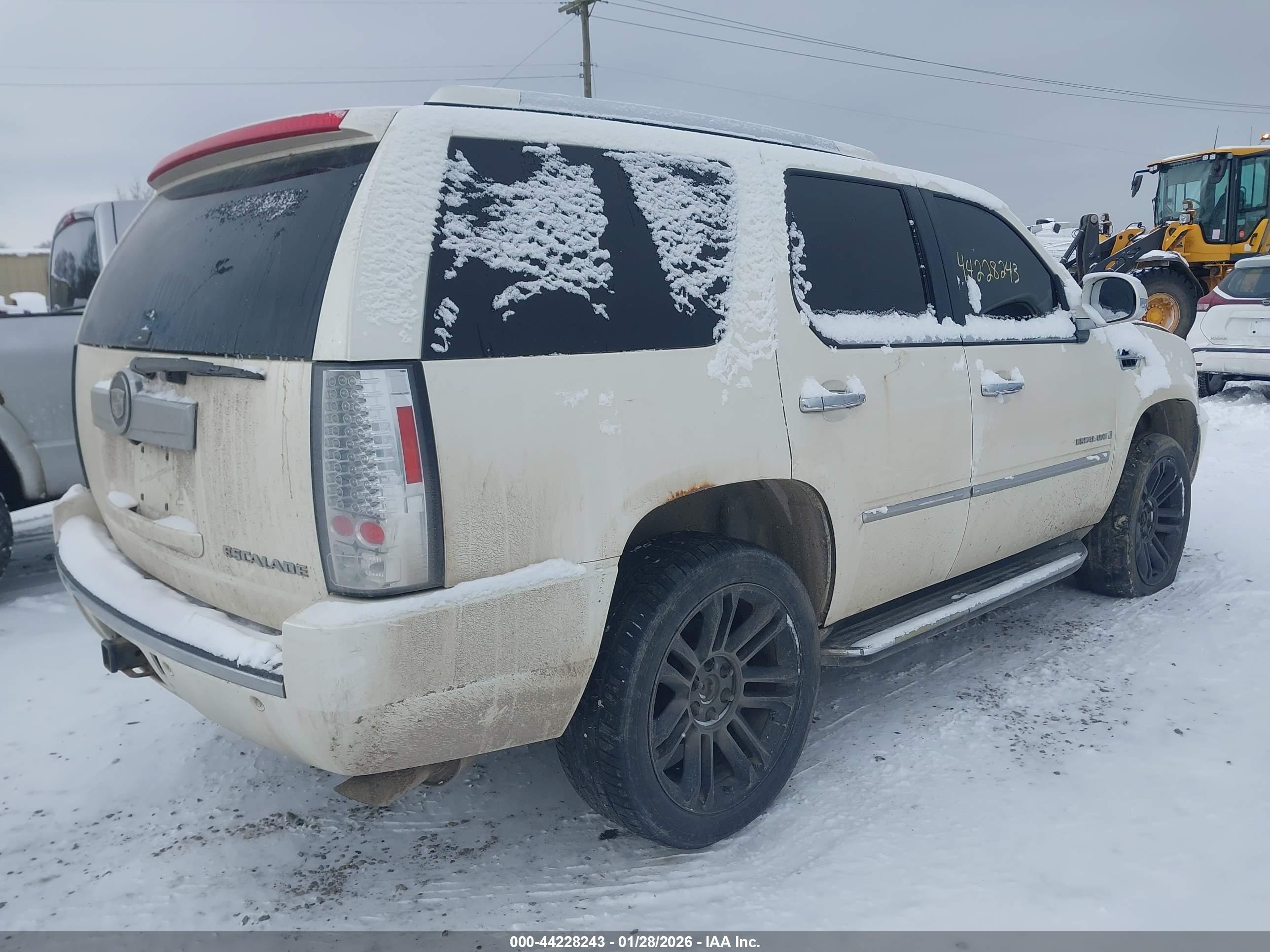 CADILLAC ESCALADE image 4
