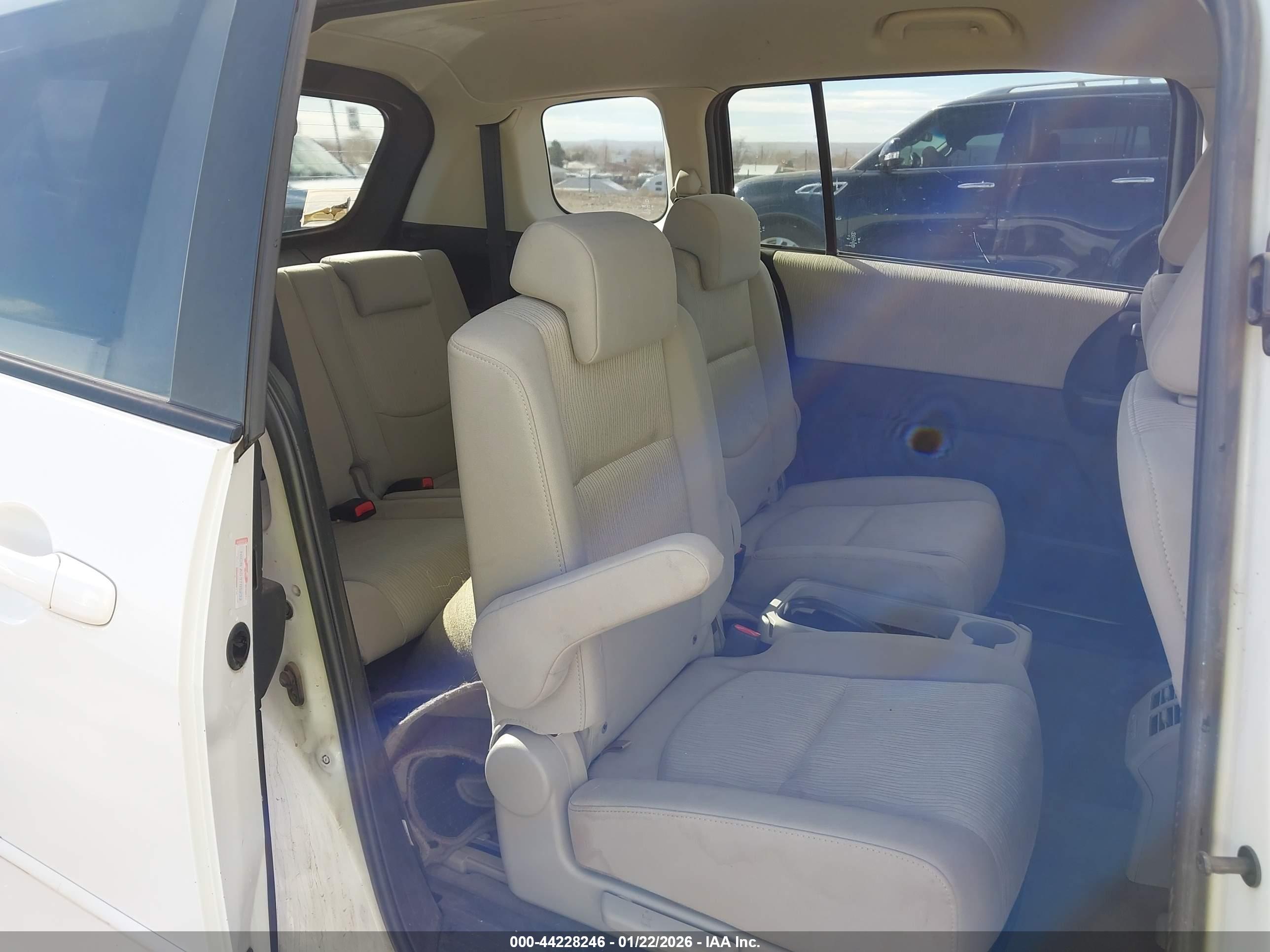 MAZDA MAZDA5 image 8