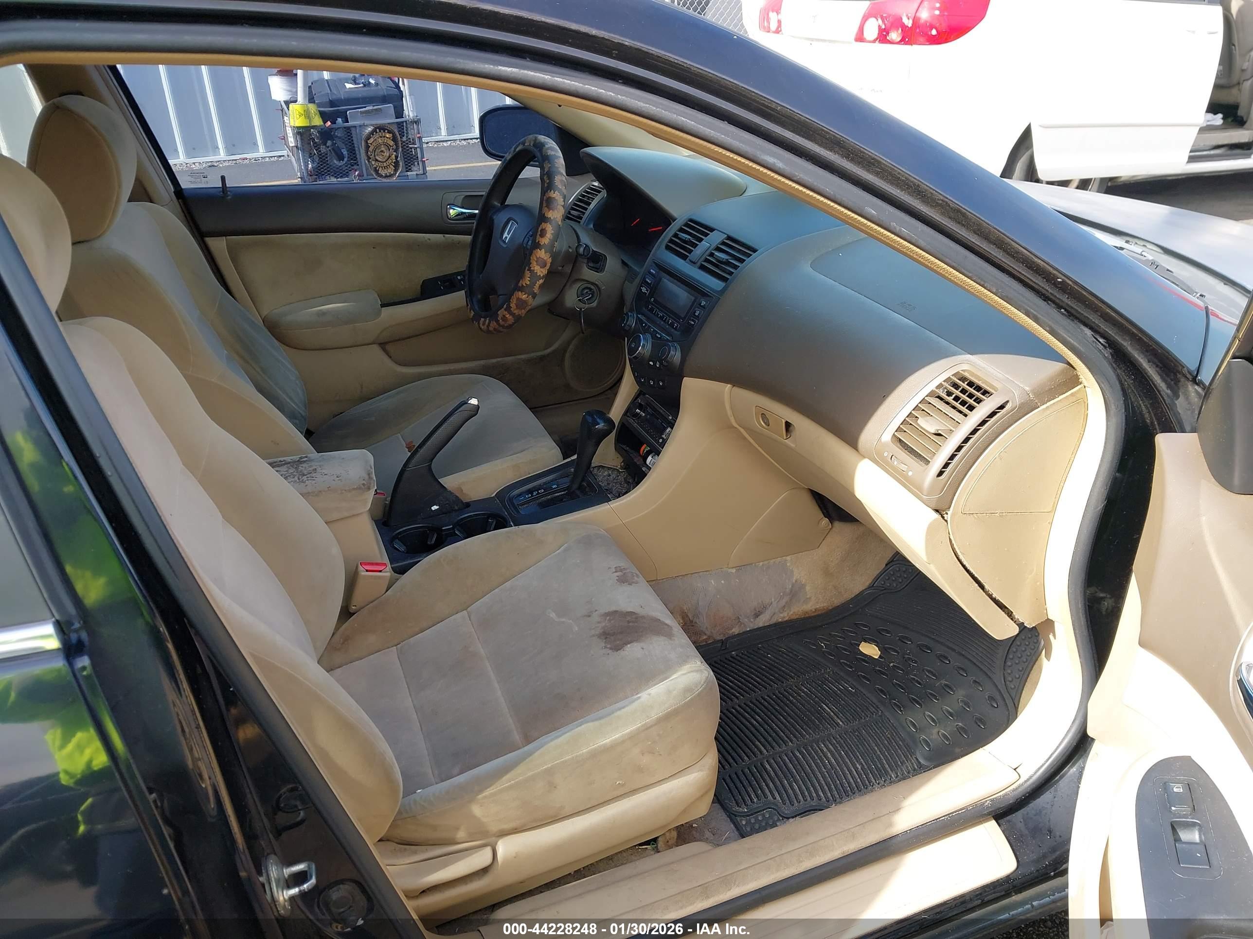 HONDA ACCORD image 5
