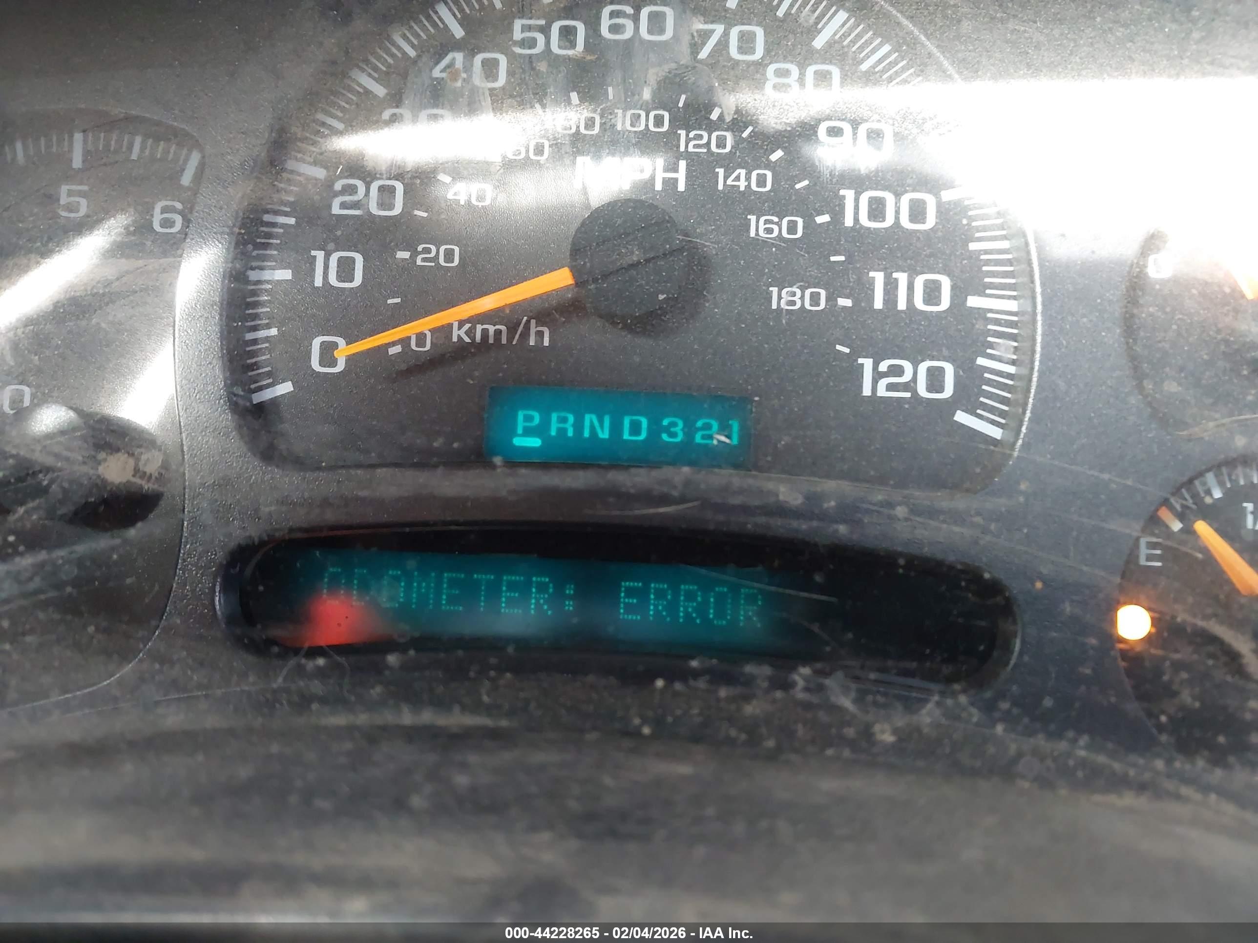 CHEVROLET SILVERADO image 7
