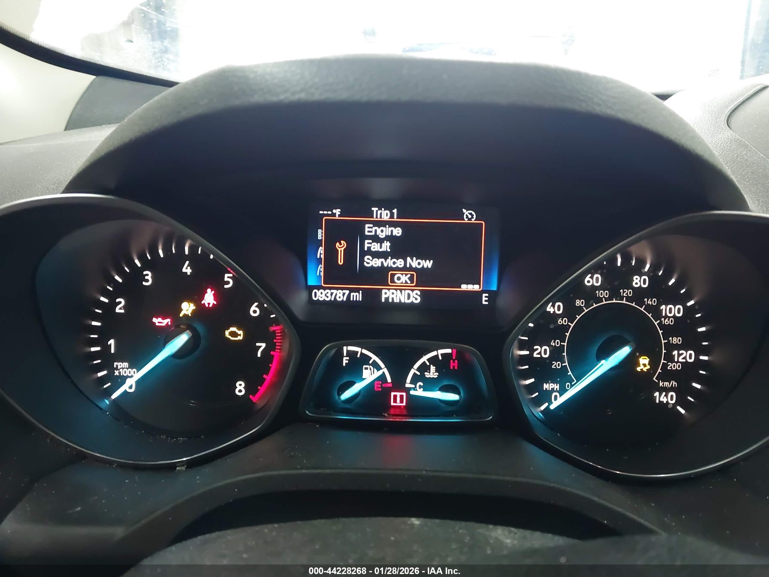 FORD ESCAPE image 7