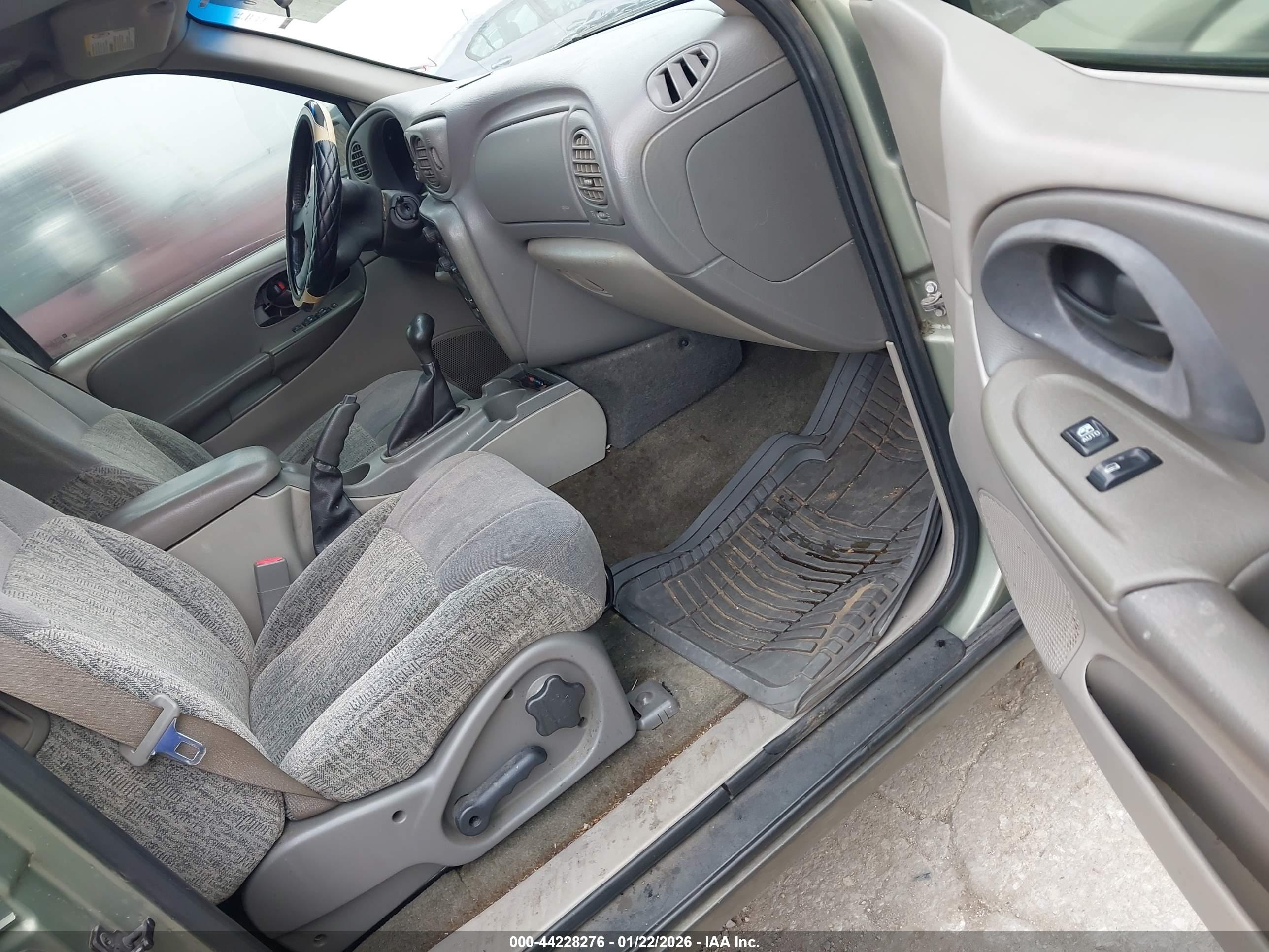 CHEVROLET TRAILBLAZER image 5