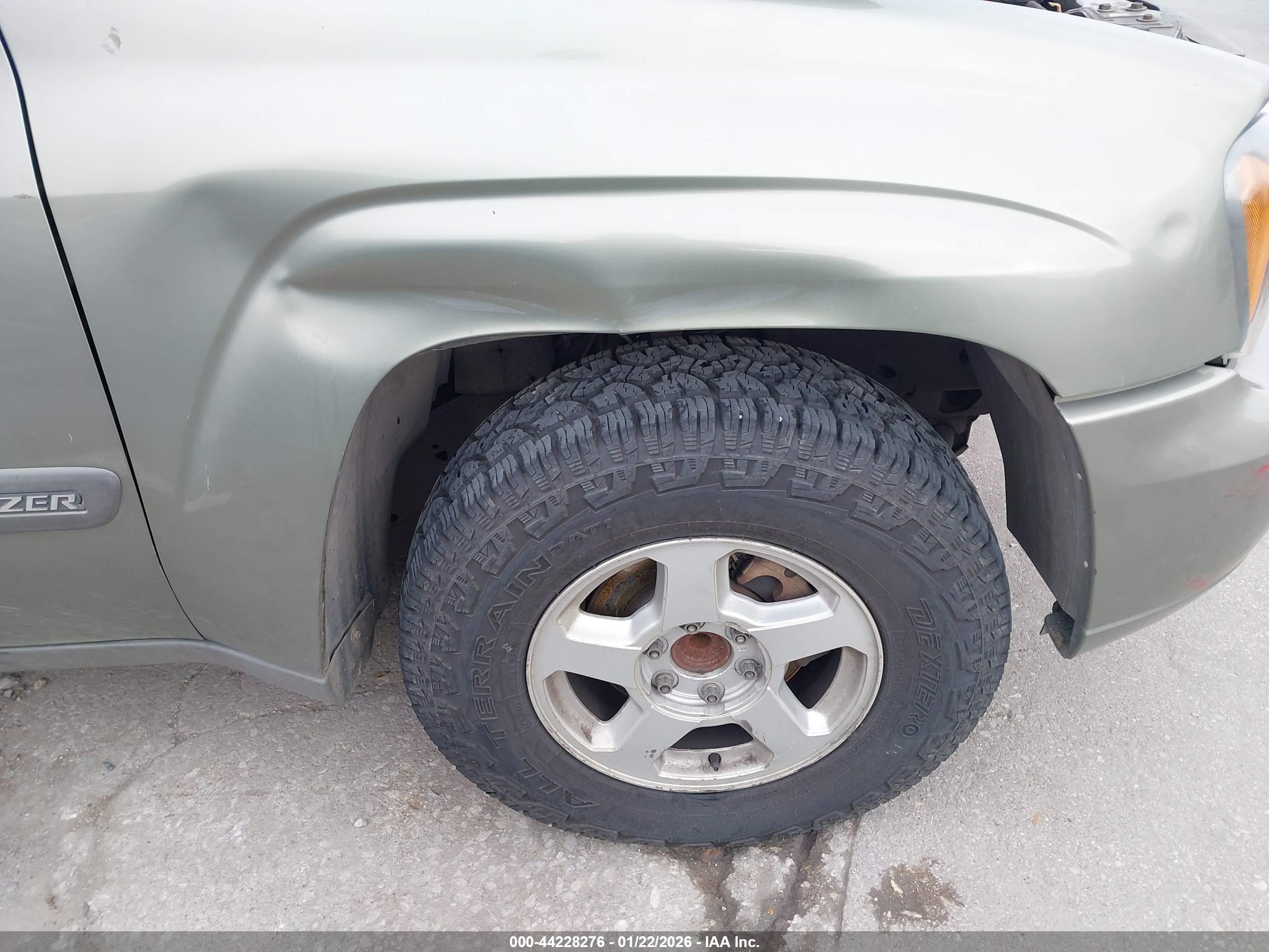 CHEVROLET TRAILBLAZER image 6