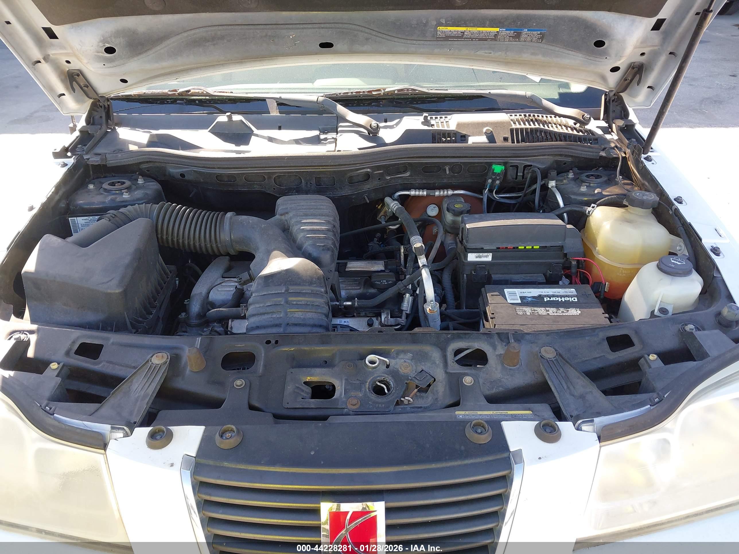 SATURN VUE image 10
