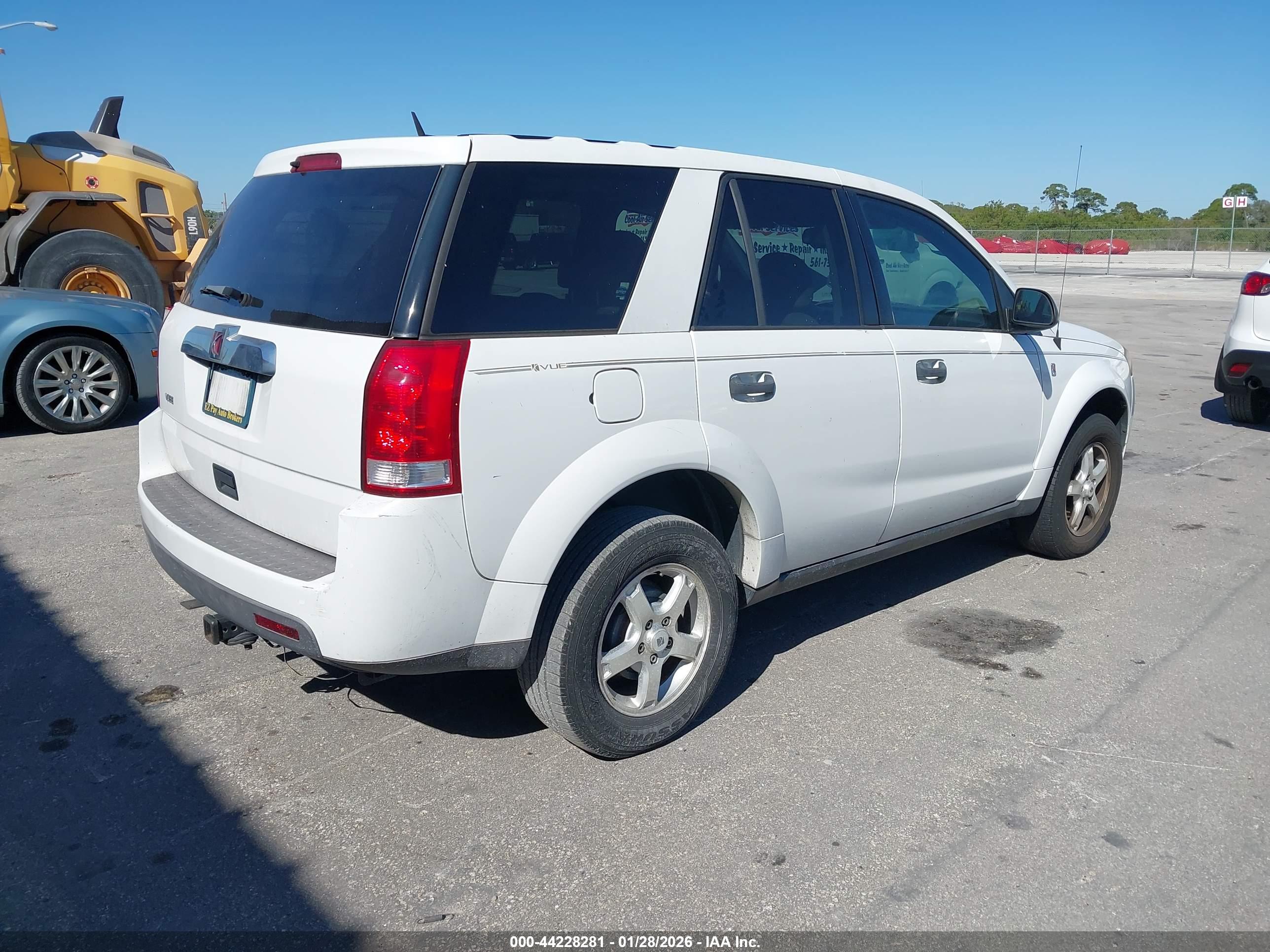 SATURN VUE image 4
