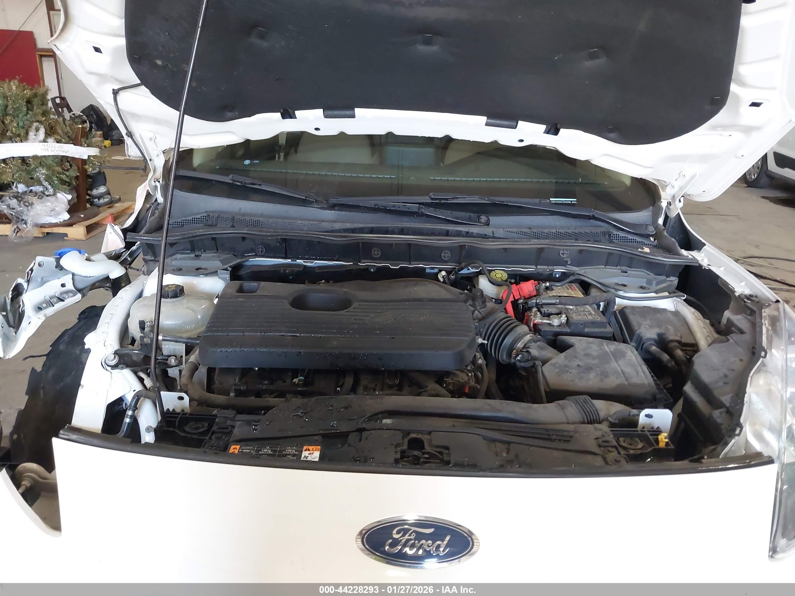 FORD ESCAPE image 10