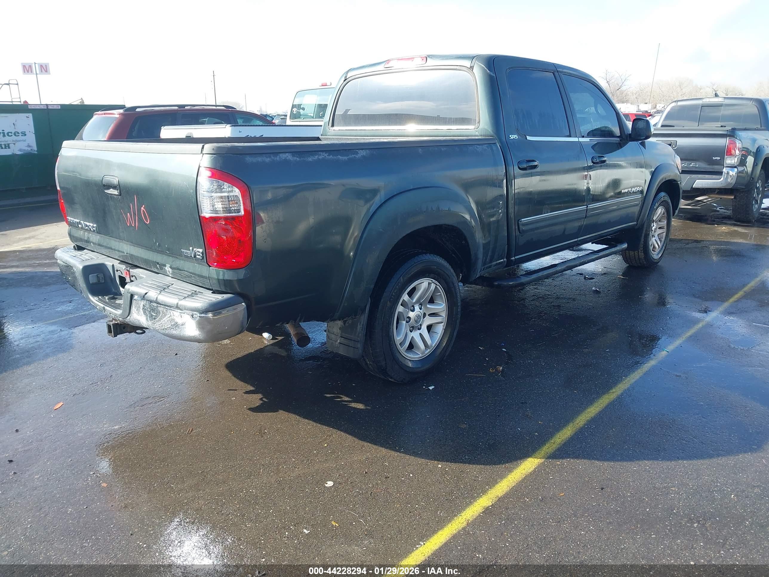 TOYOTA TUNDRA image 4