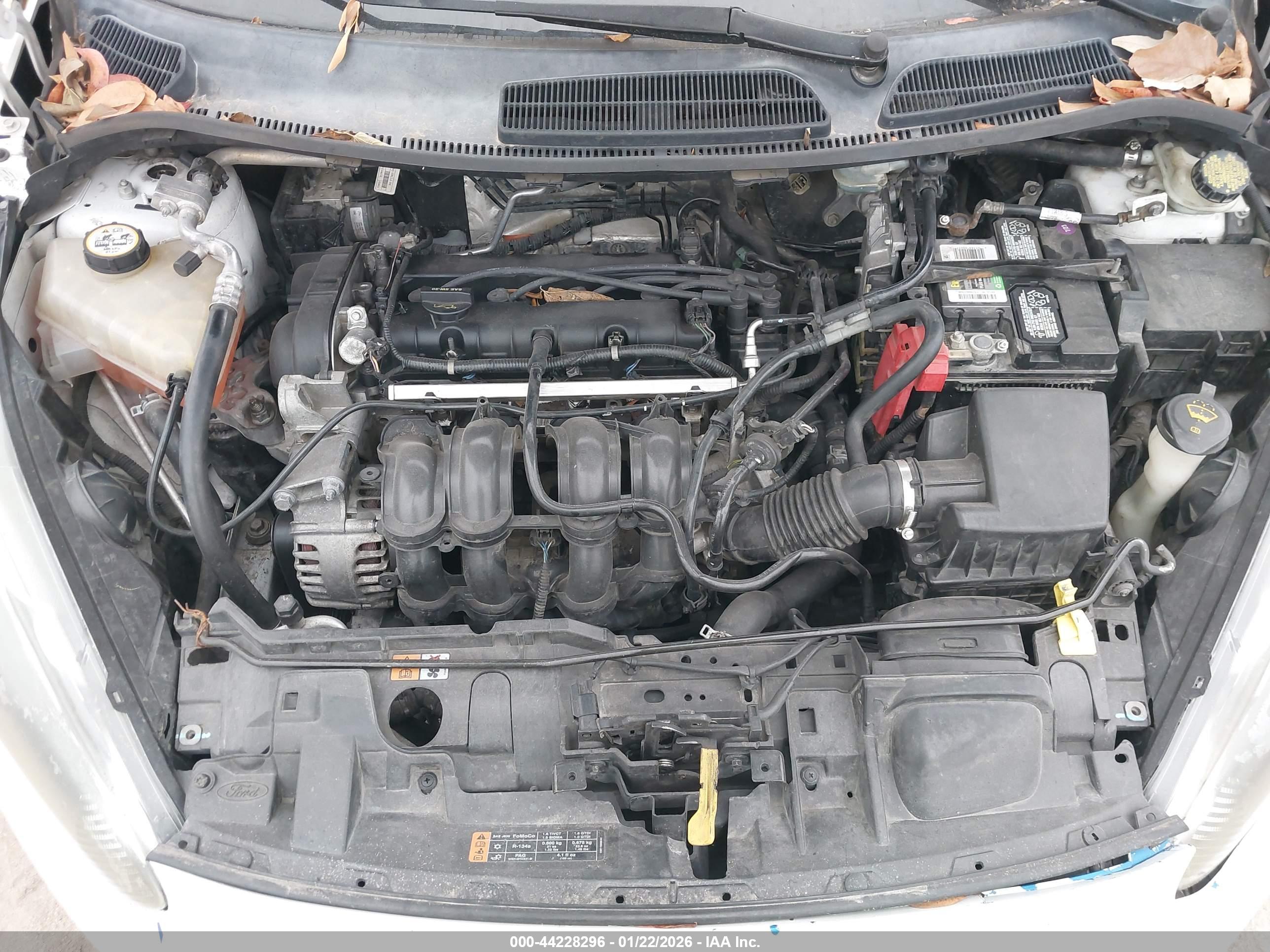 FORD FIESTA image 10
