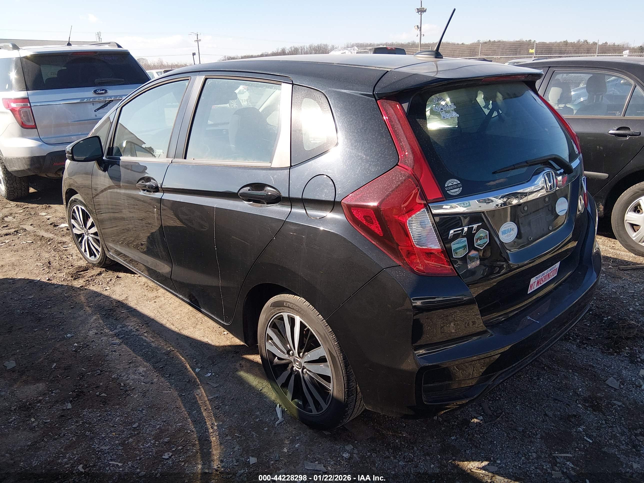 HONDA FIT image 3