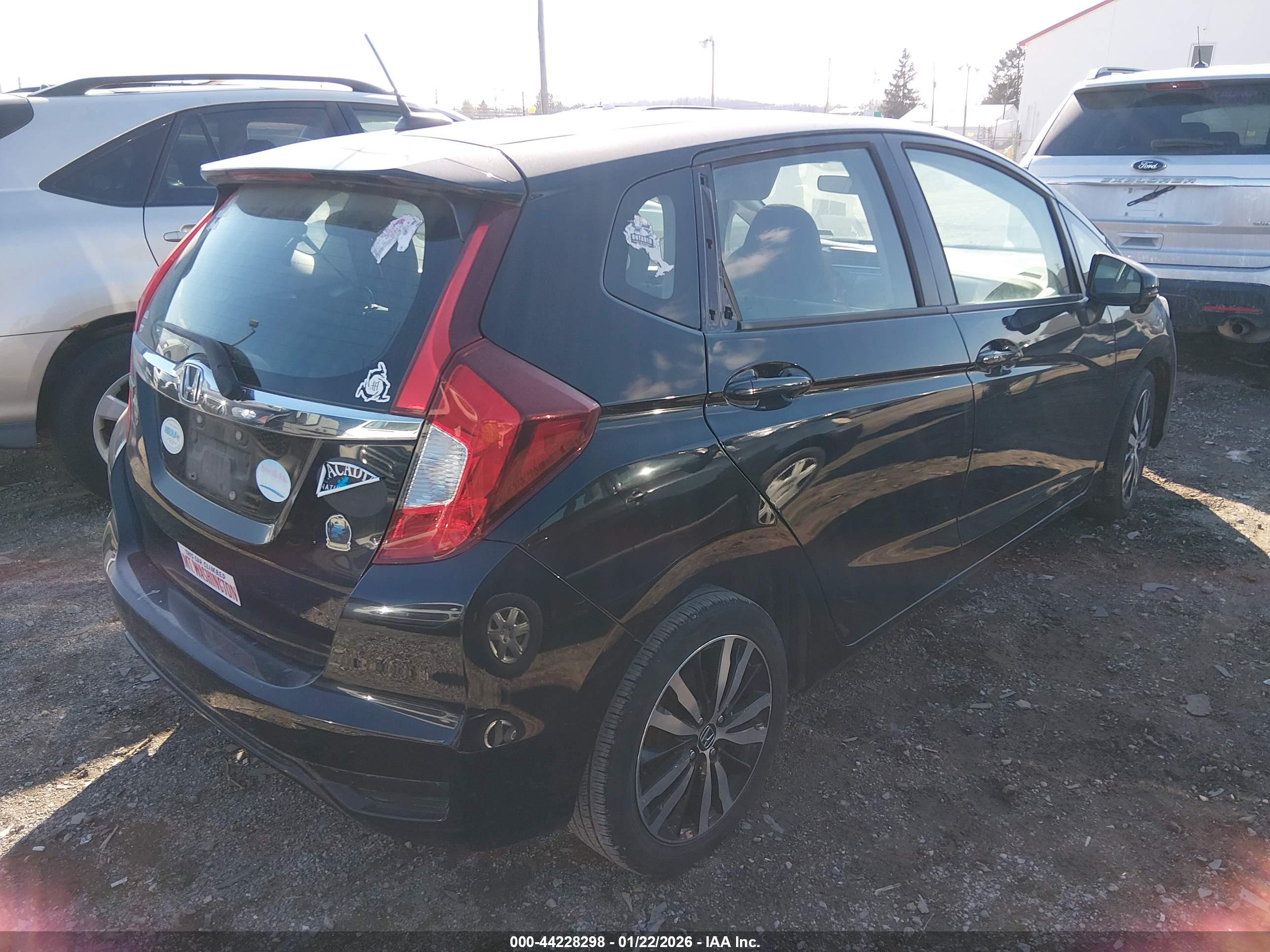 HONDA FIT image 4