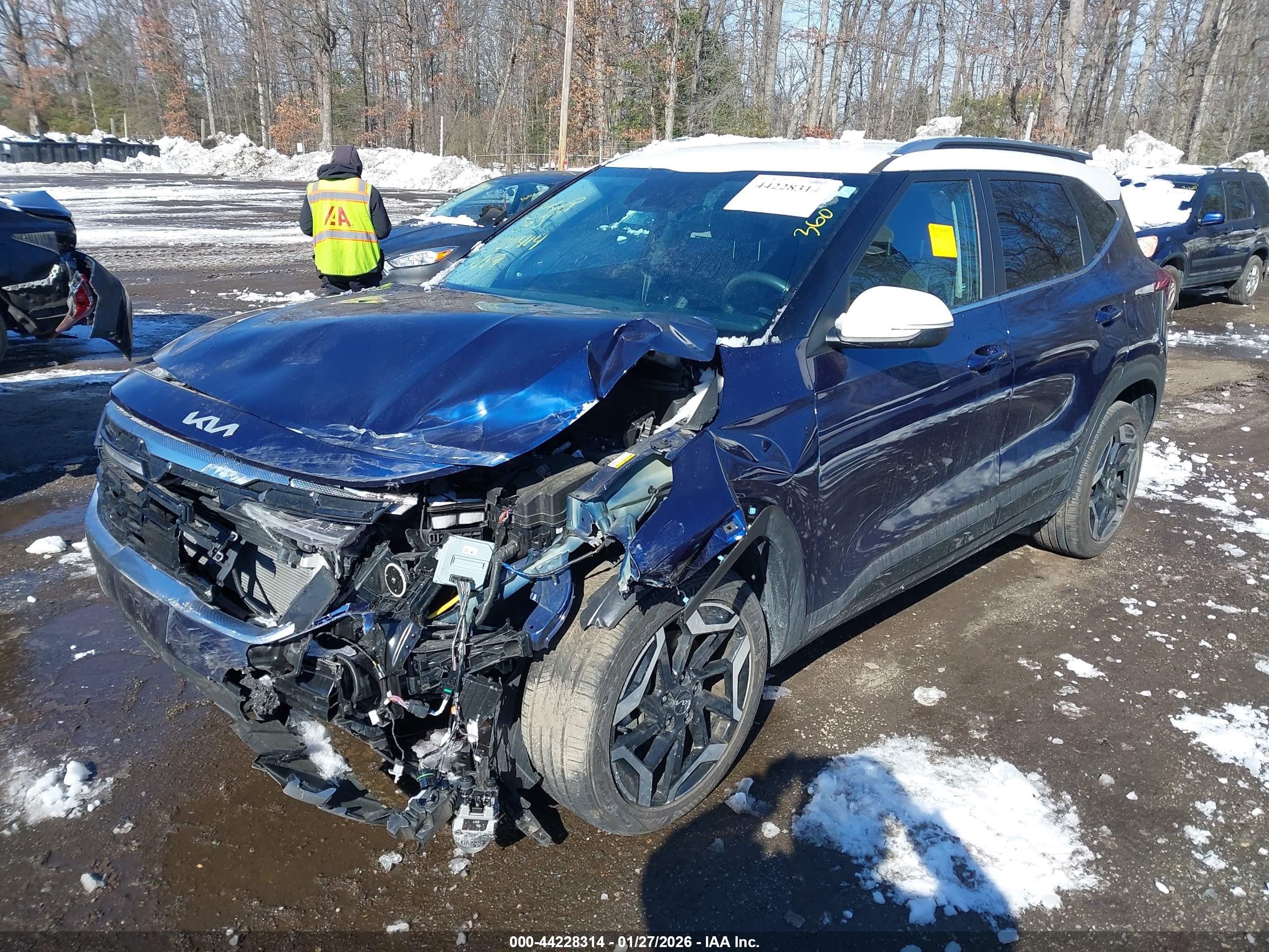 KIA SELTOS image 2