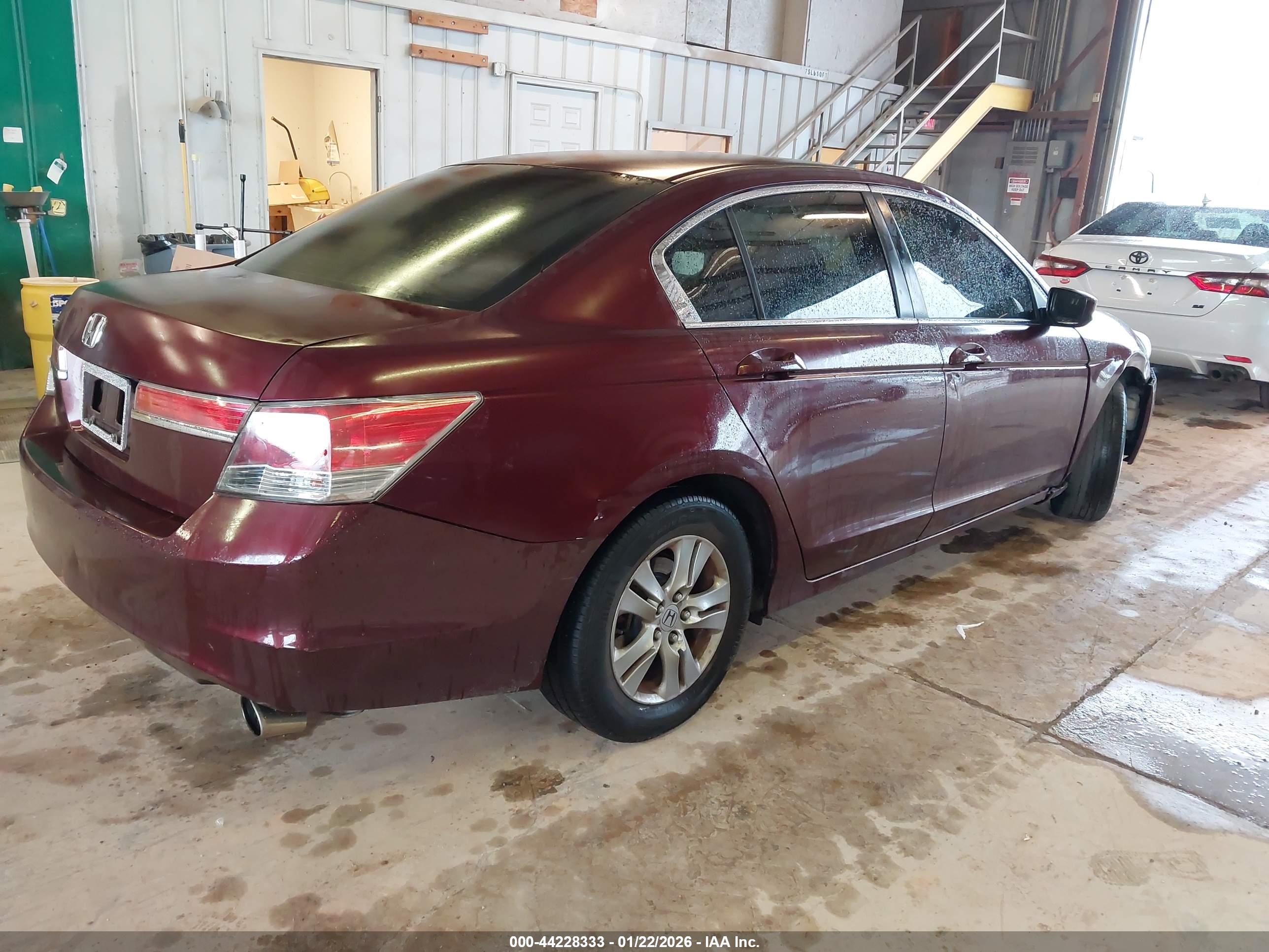 HONDA ACCORD image 4