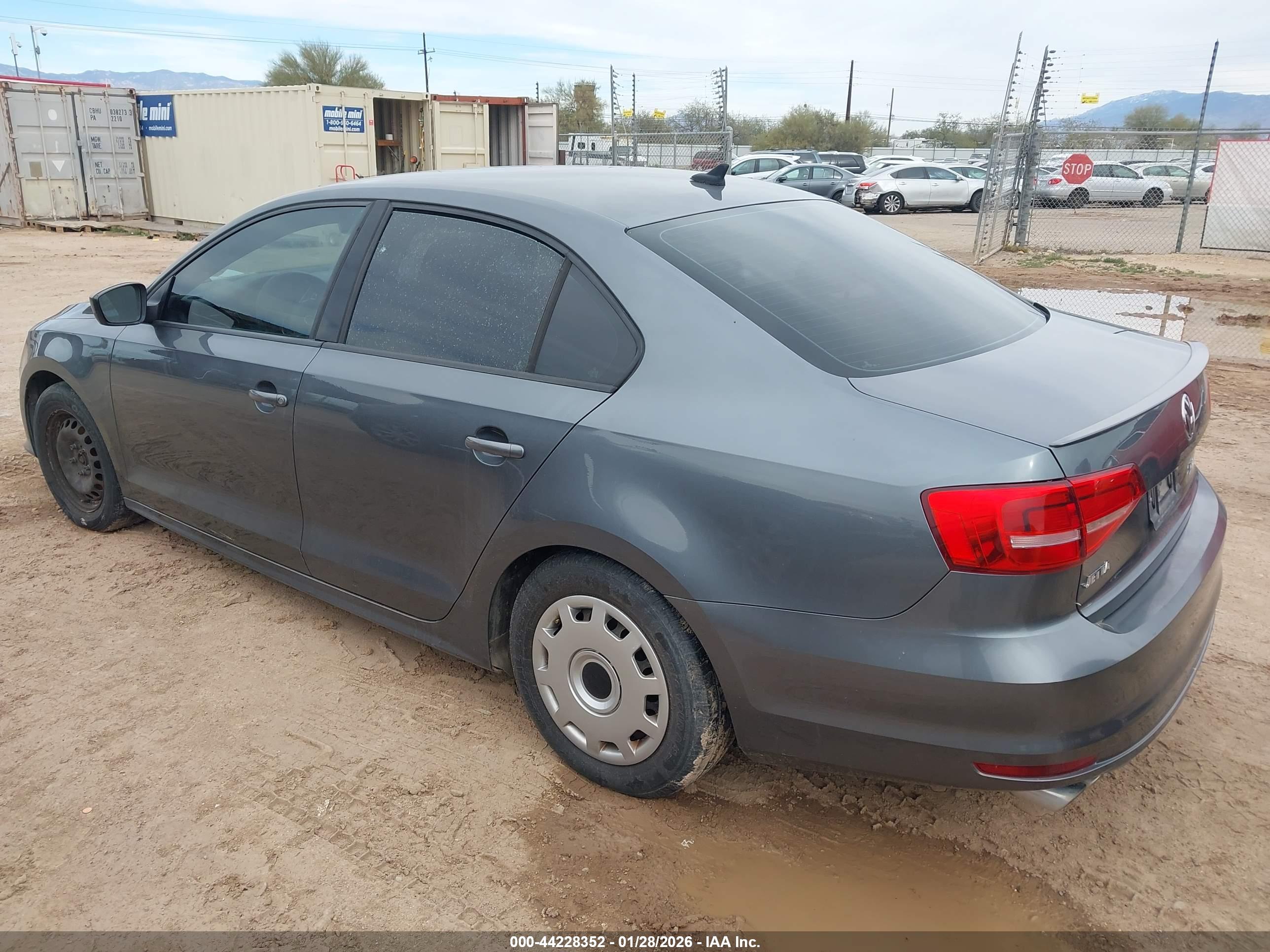 VOLKSWAGEN JETTA image 3