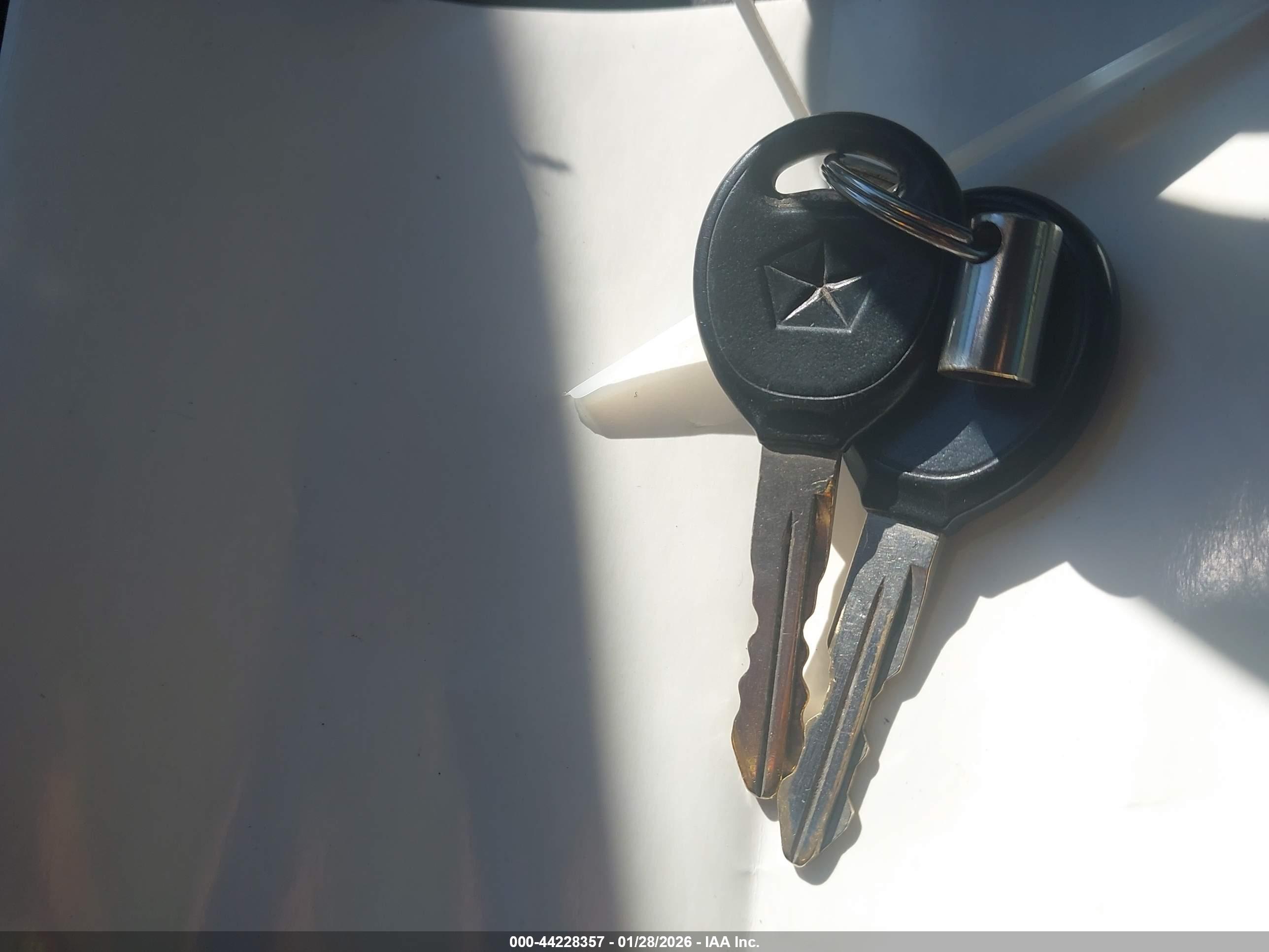 JEEP LIBERTY image 11
