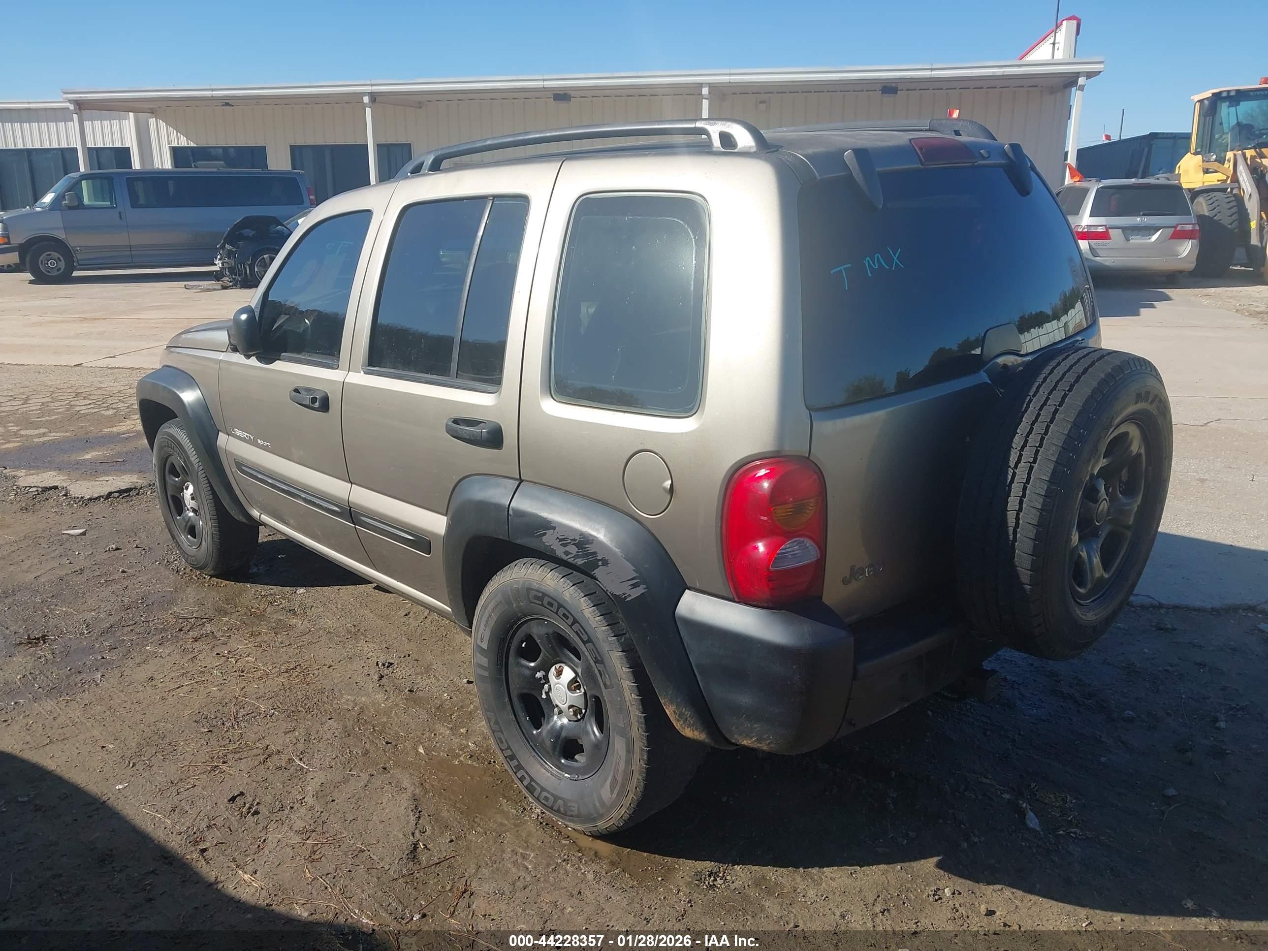 JEEP LIBERTY image 3