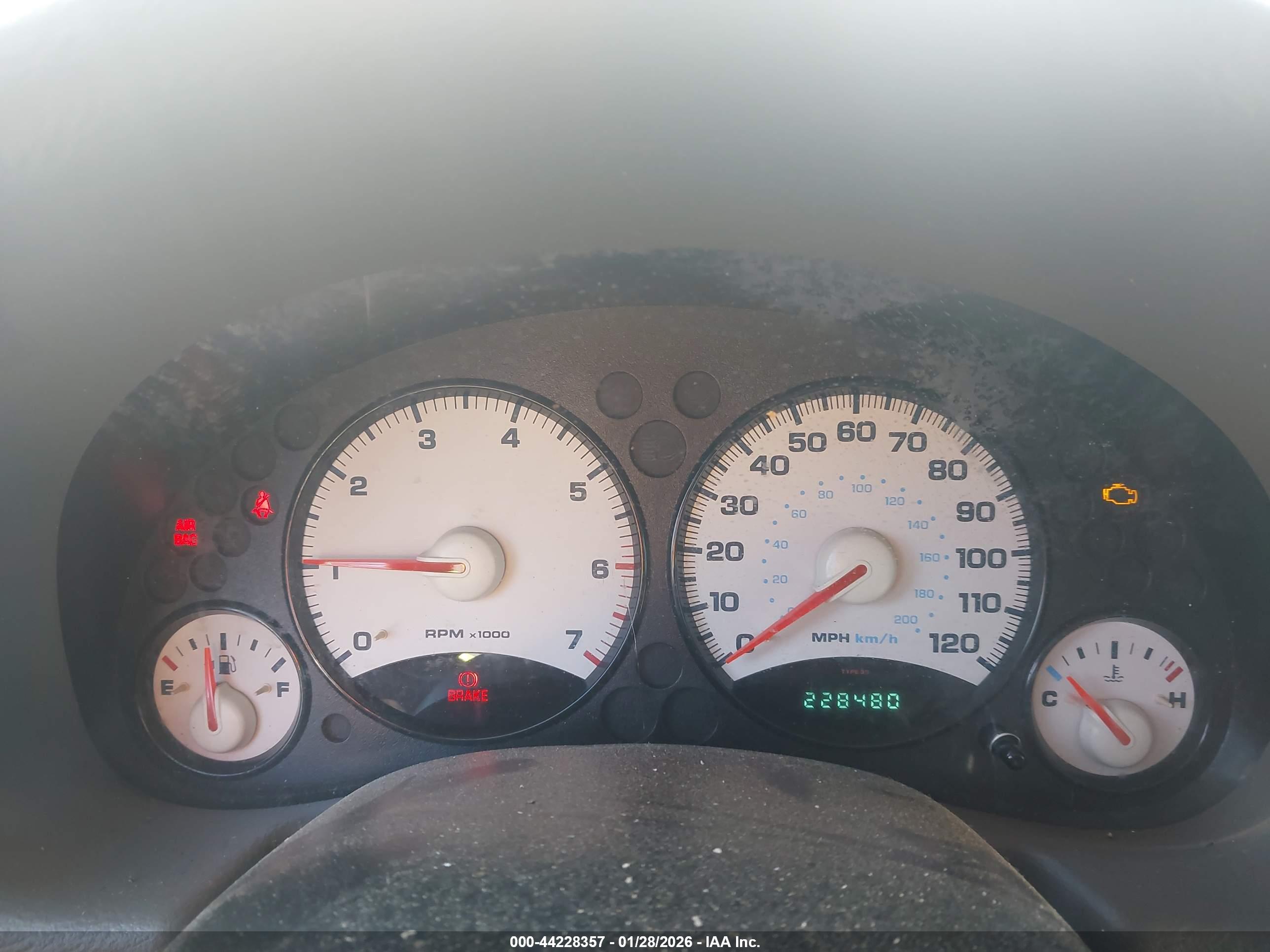 JEEP LIBERTY image 7