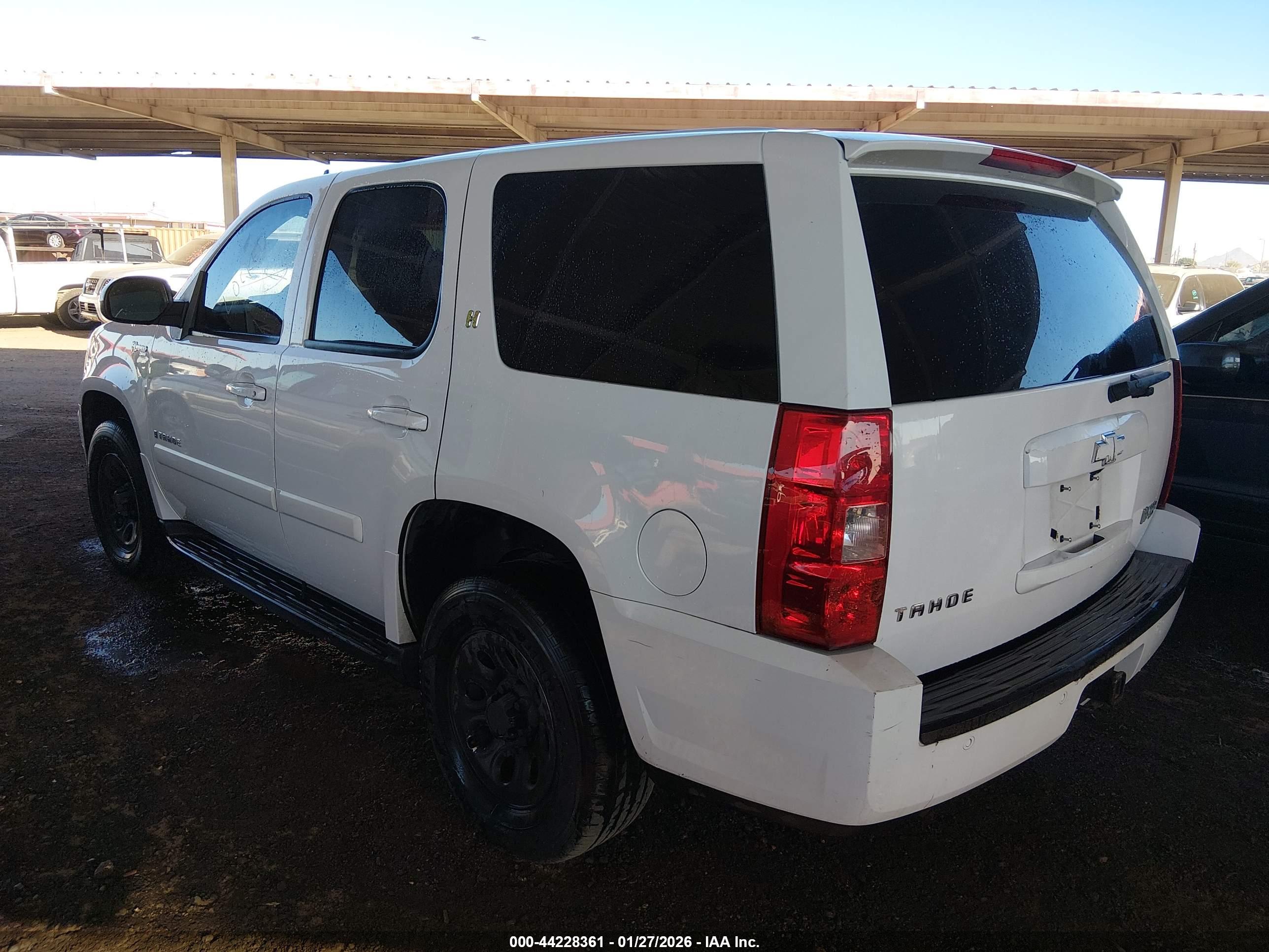 CHEVROLET TAHOE image 3