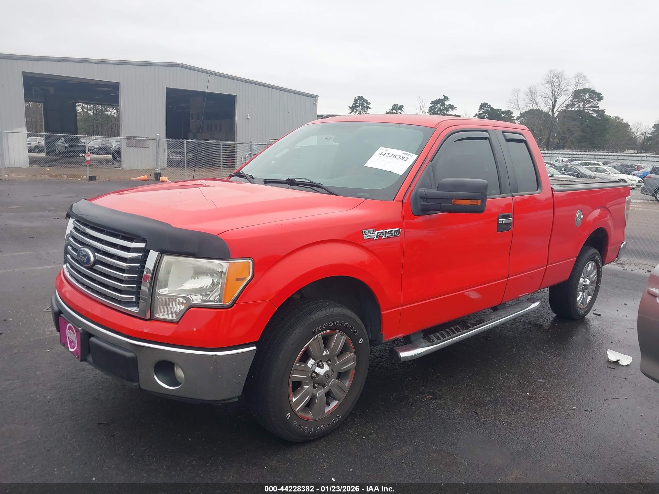 FORD F-150 image 2
