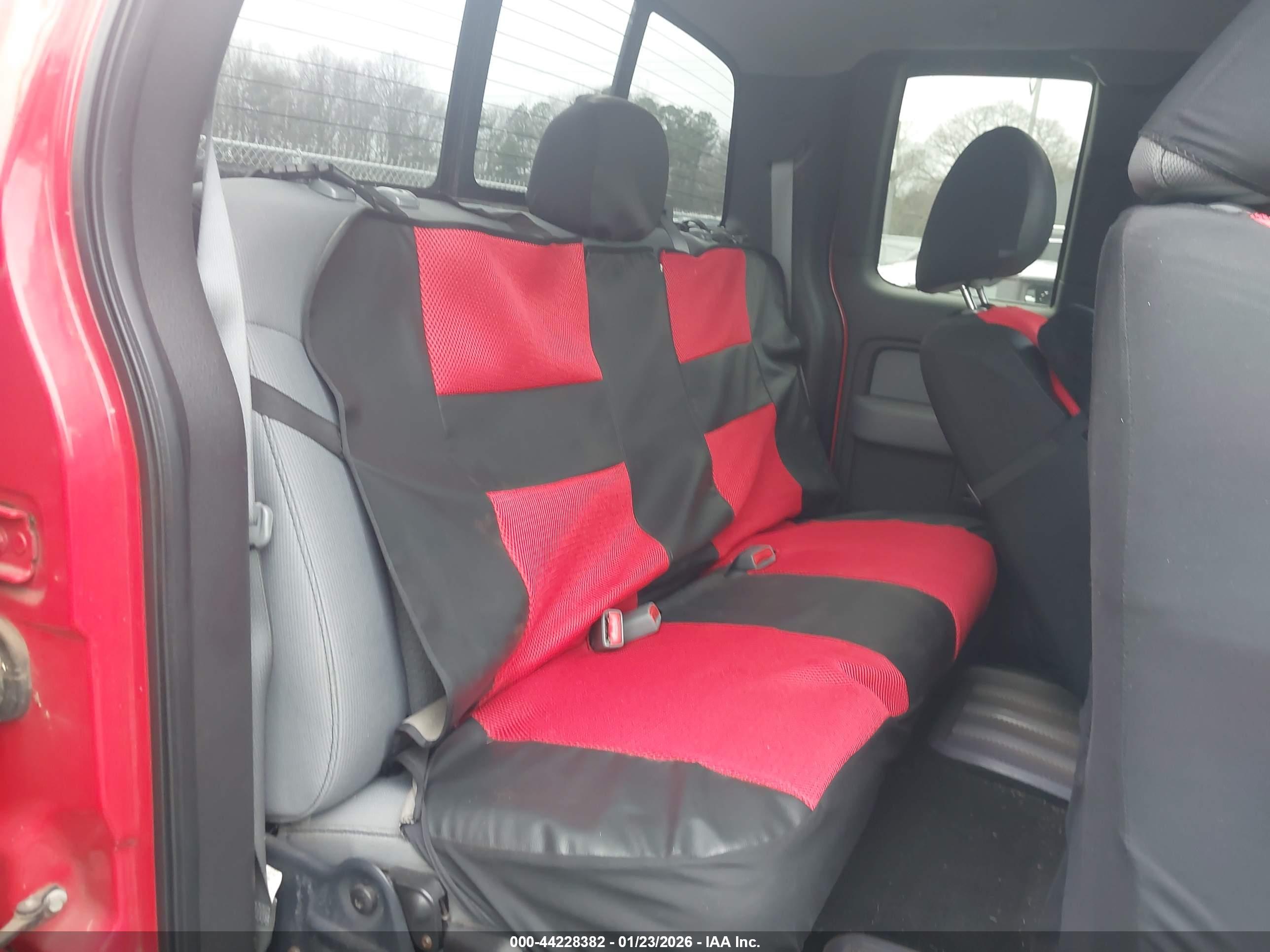 FORD F-150 image 8