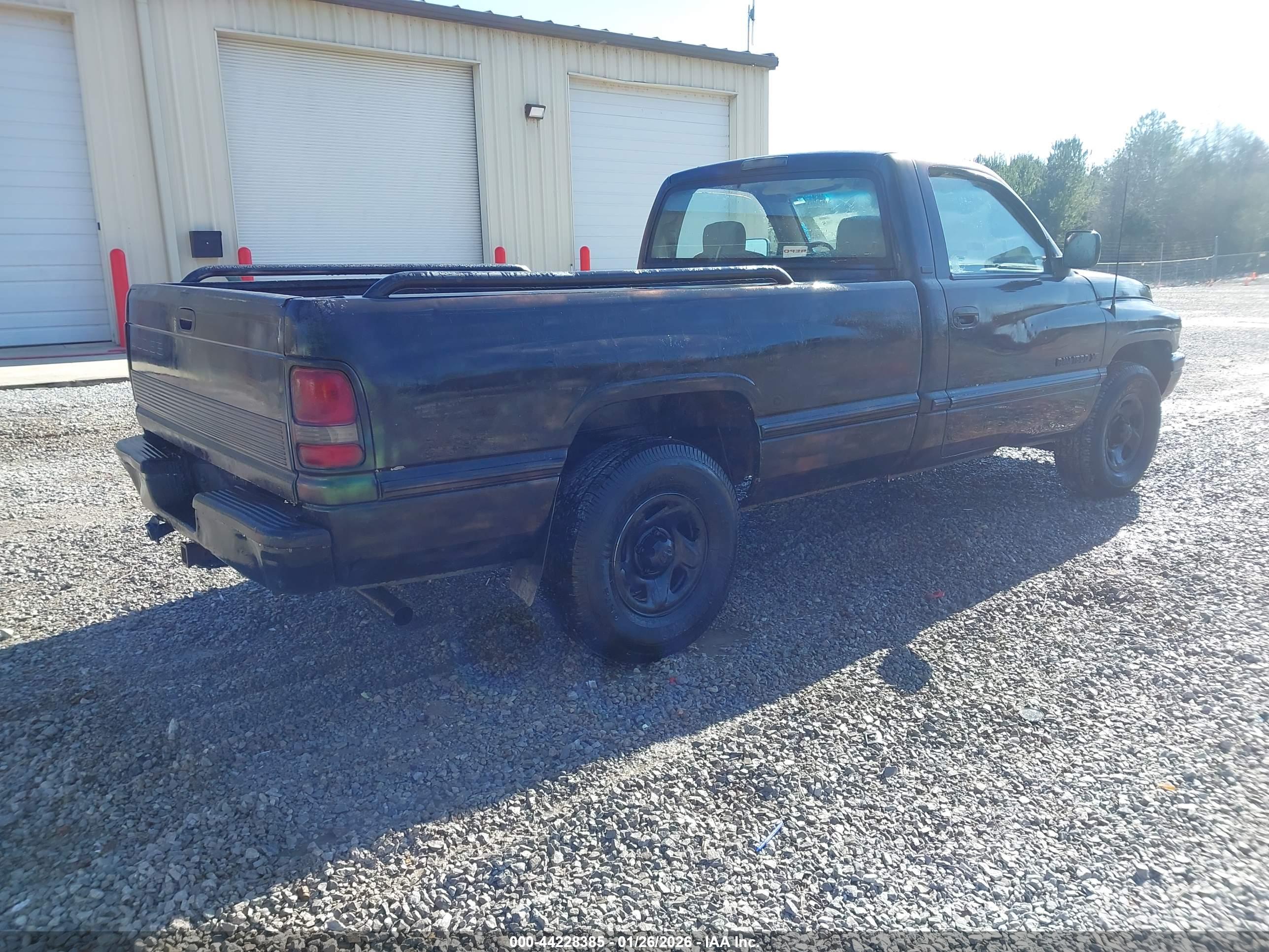 DODGE RAM image 4