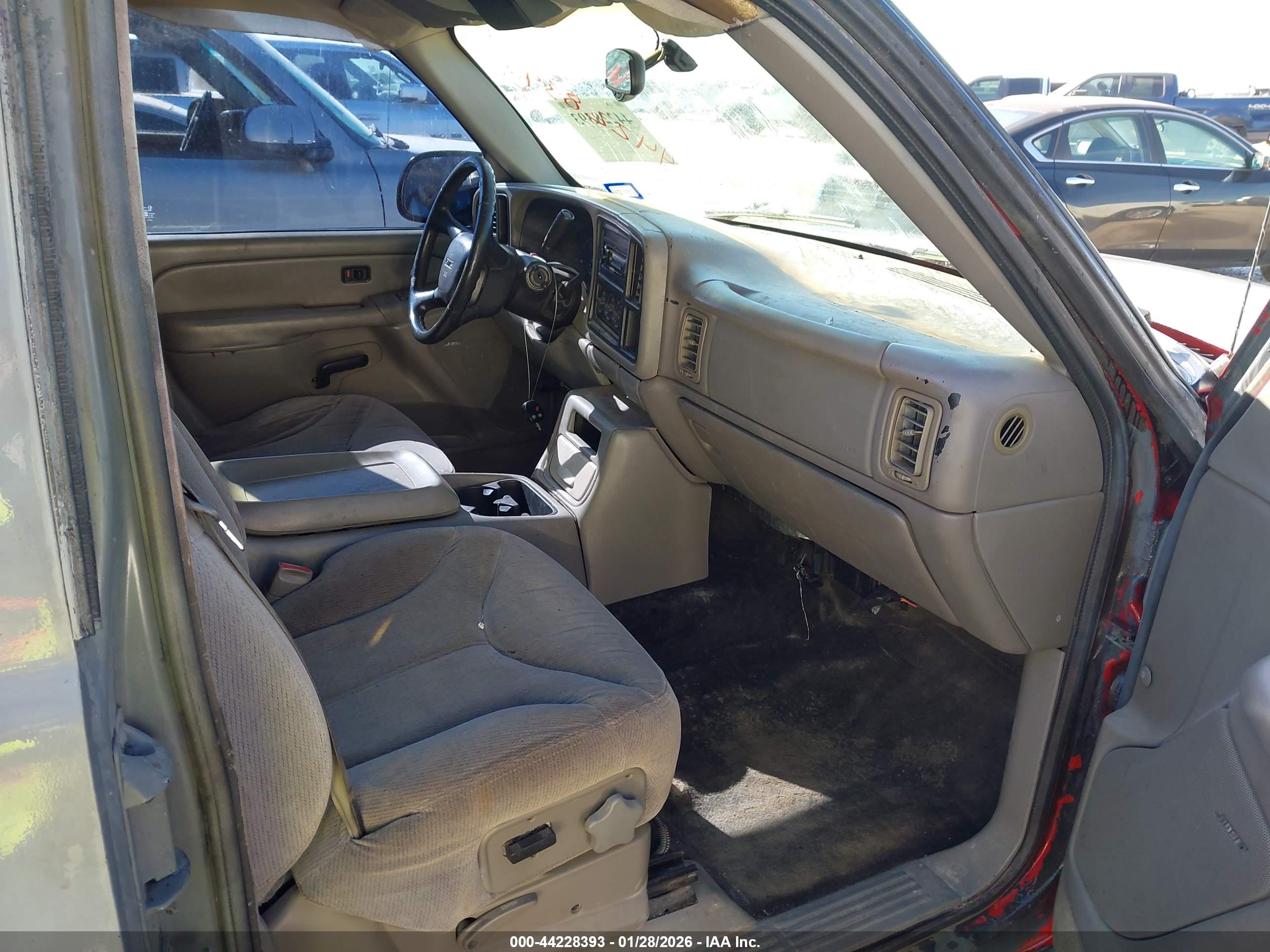 GMC SIERRA image 5
