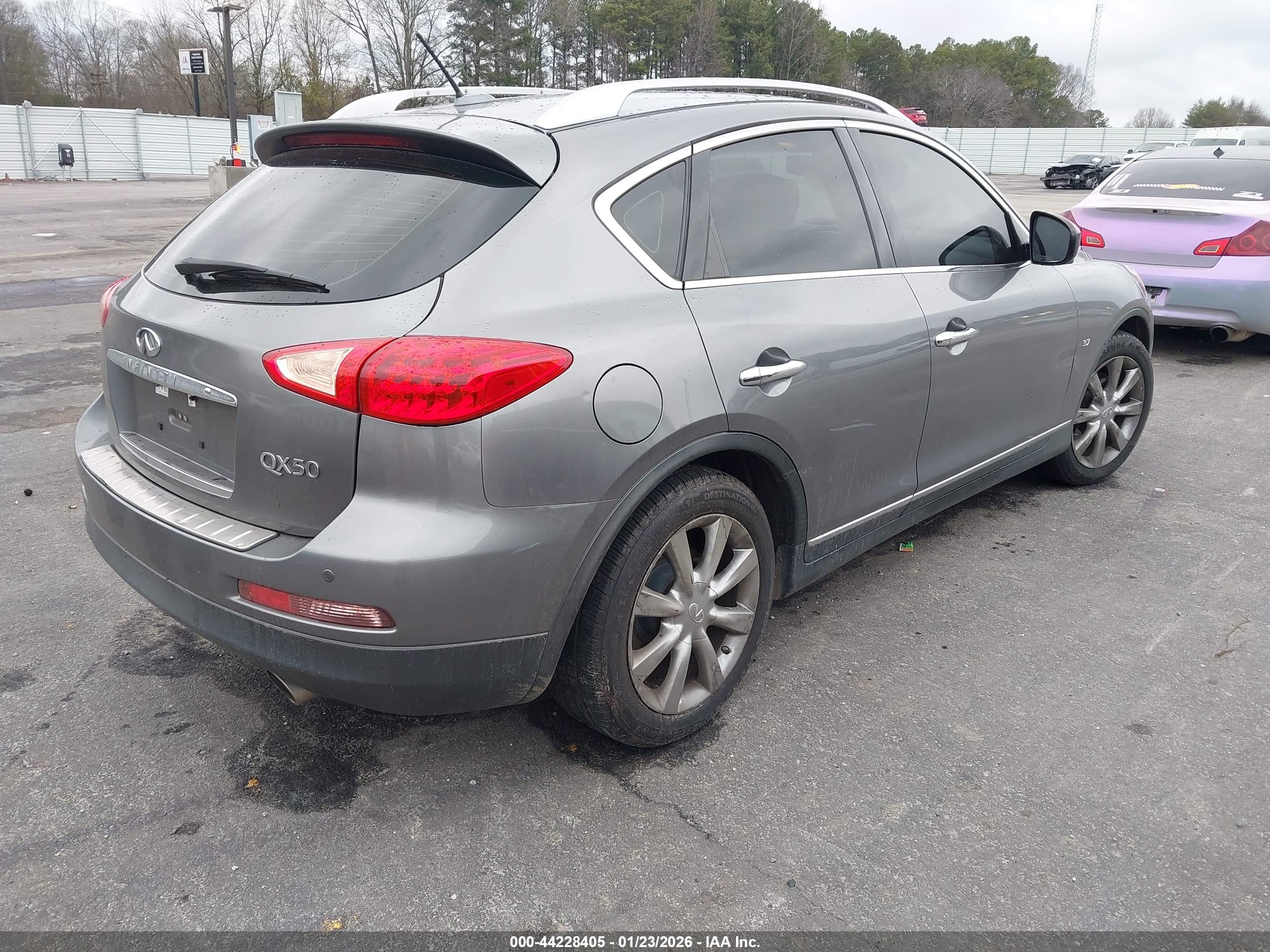 INFINITI QX50 image 4