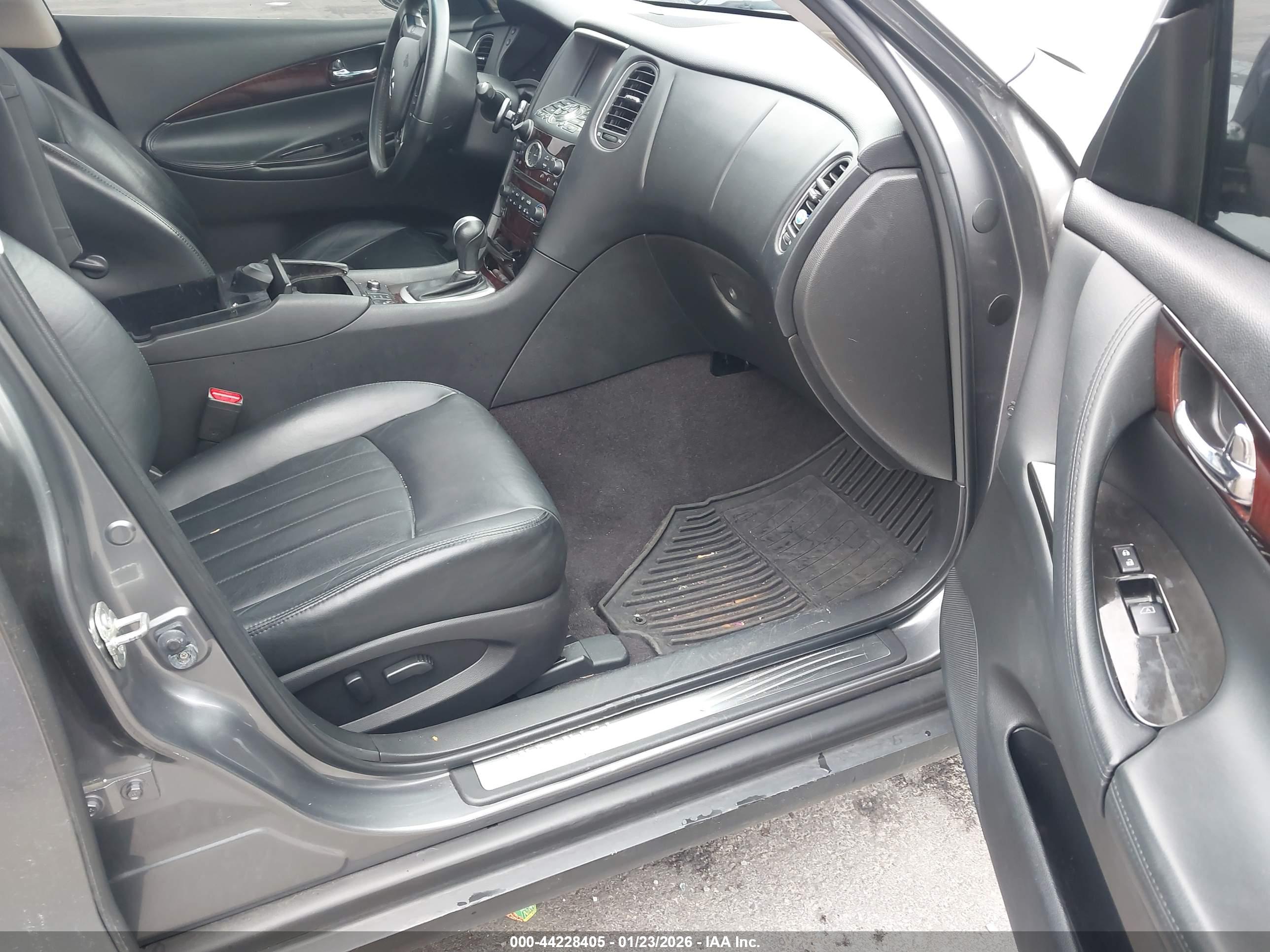 INFINITI QX50 image 5