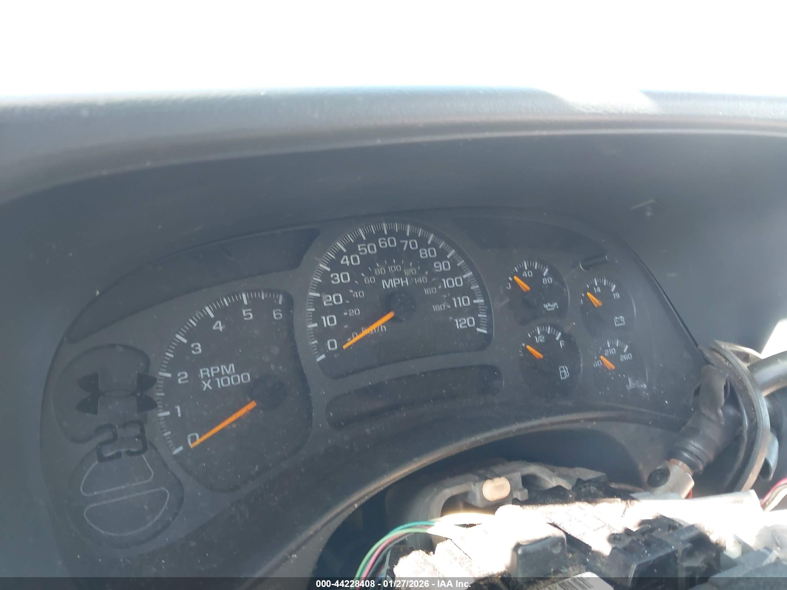 CHEVROLET TAHOE image 7