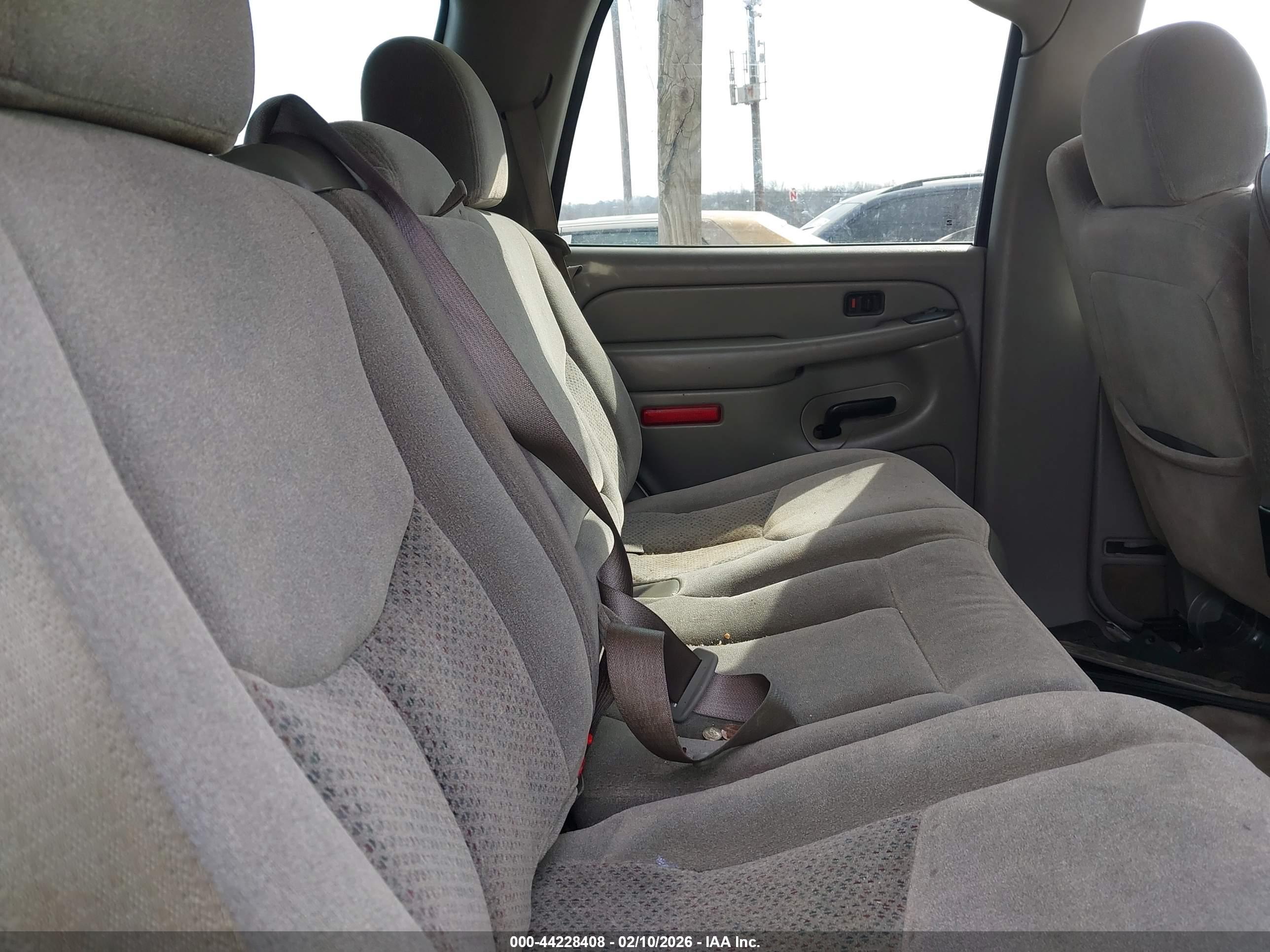 CHEVROLET TAHOE image 8