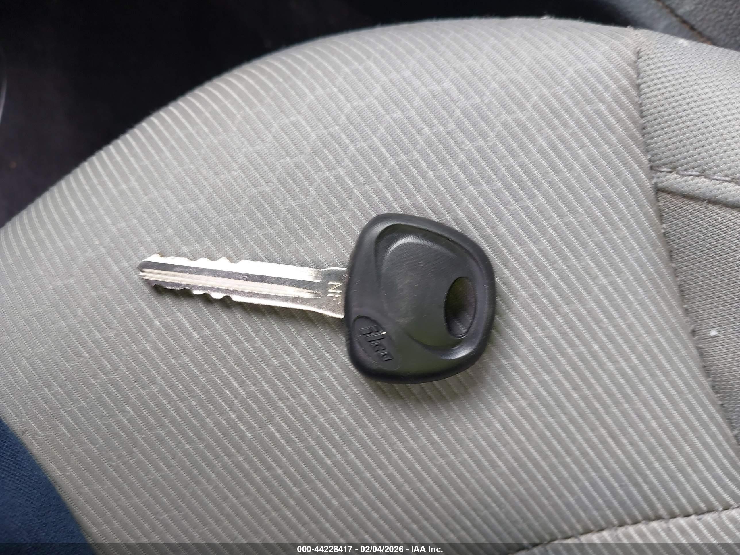 HYUNDAI ELANTRA image 11