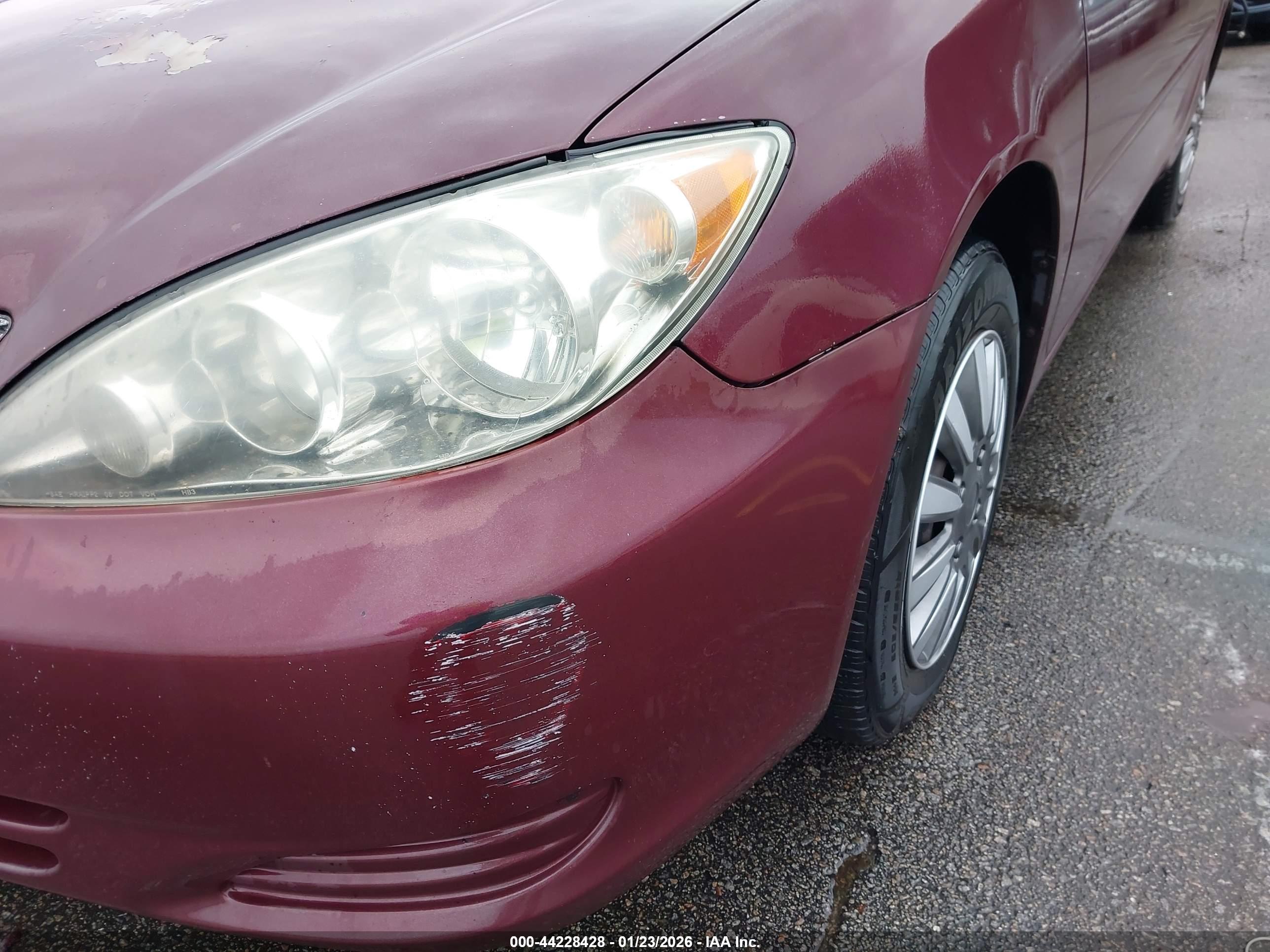 TOYOTA CAMRY image 6
