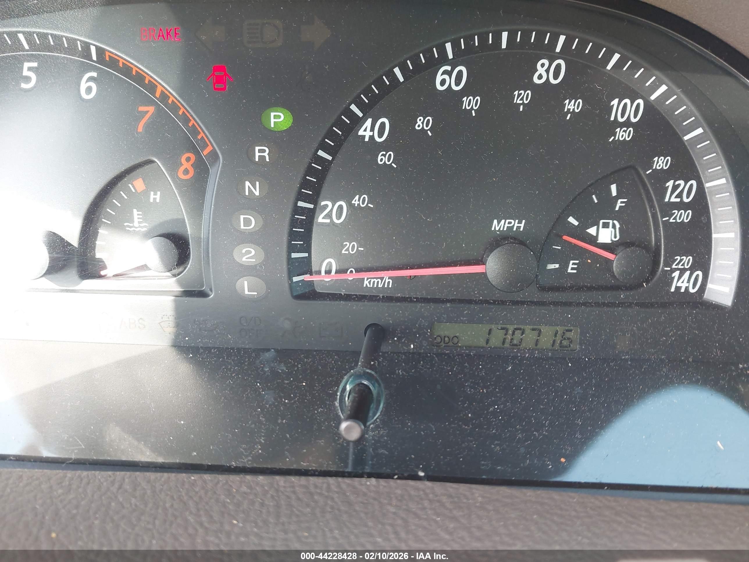 TOYOTA CAMRY image 7