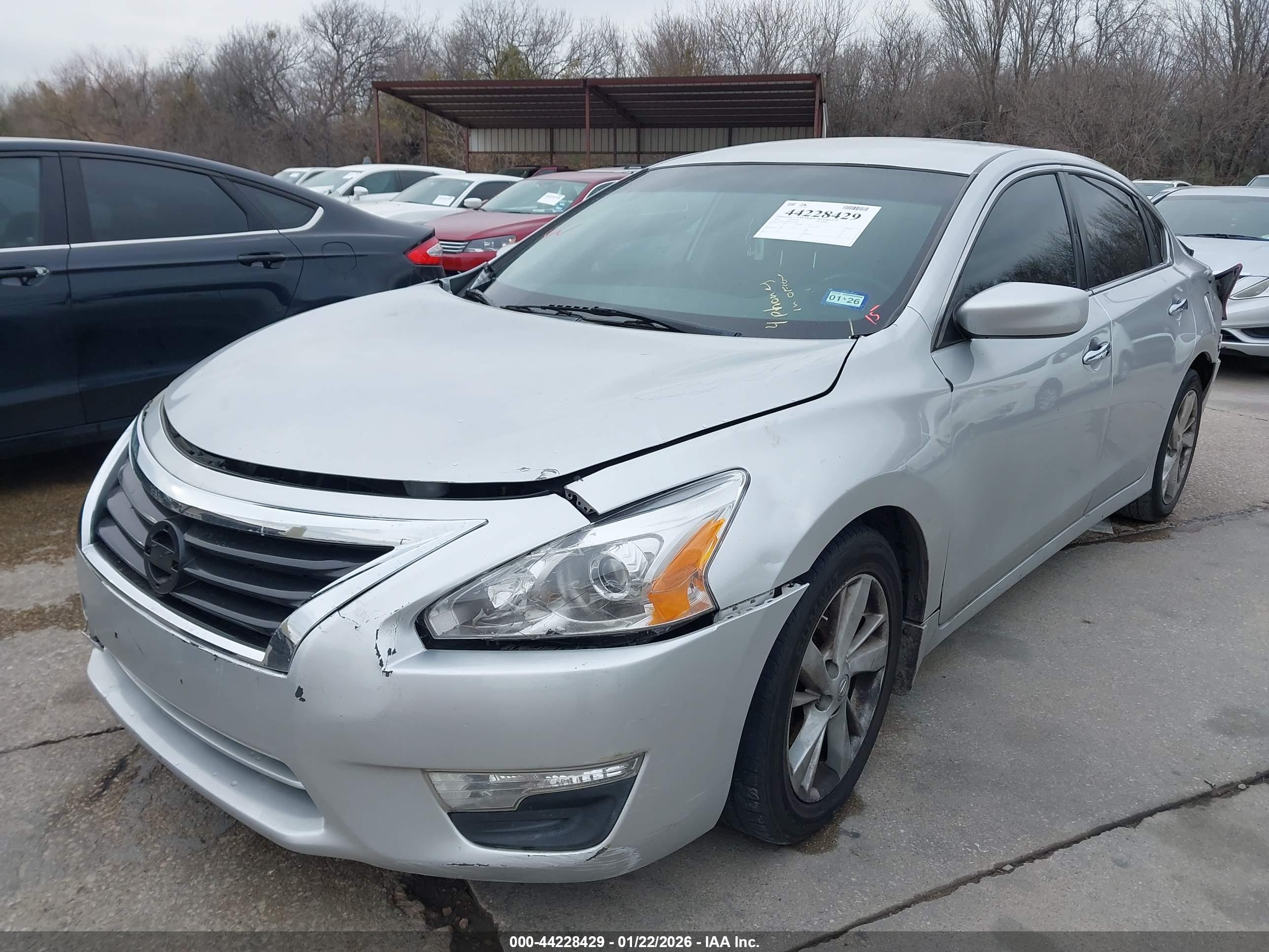NISSAN ALTIMA image 2