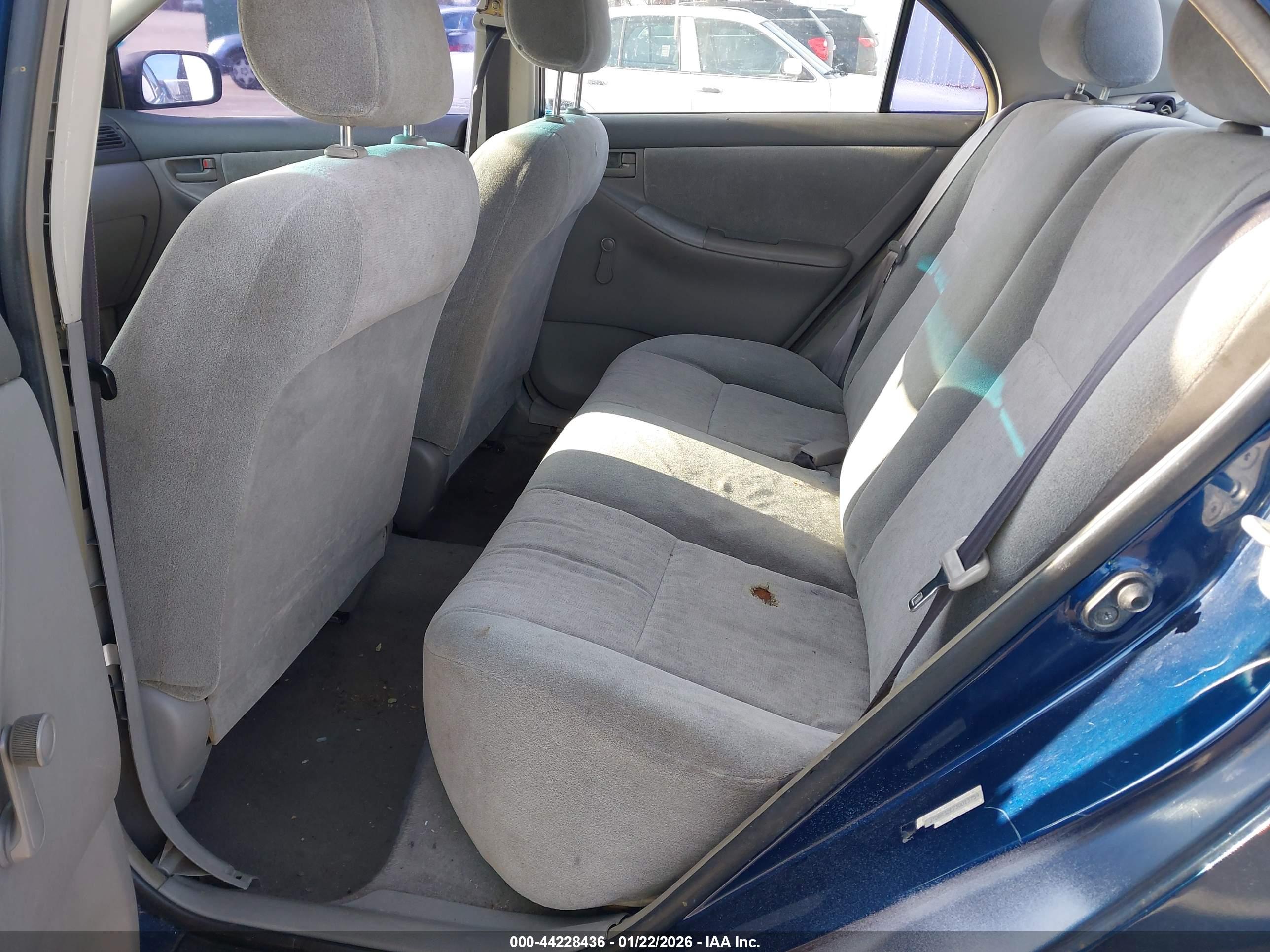TOYOTA COROLLA image 8
